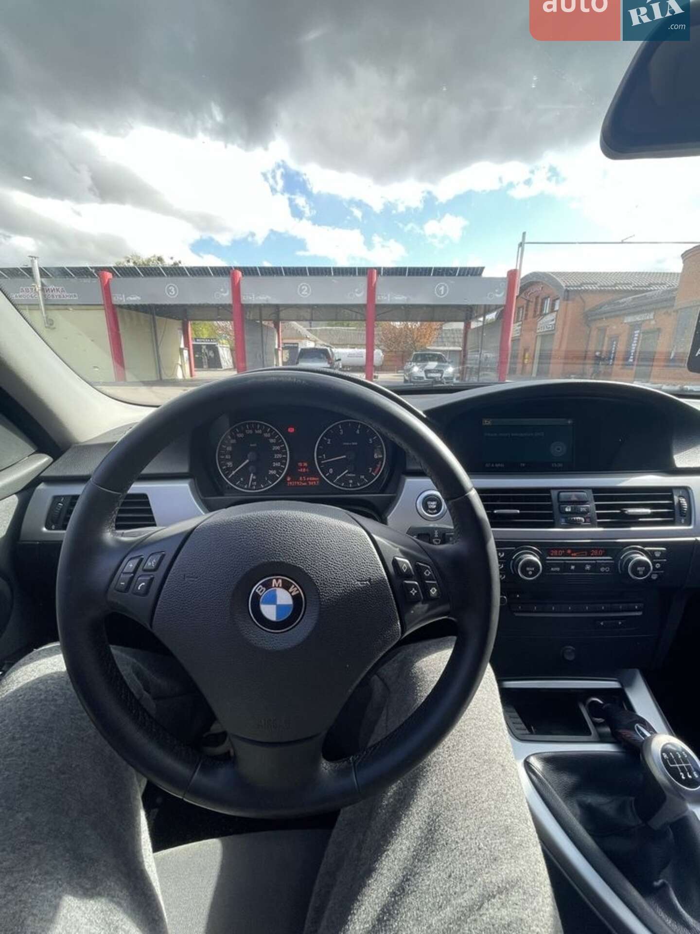 BMW 3 Series 2007 VIN WBAVA51070KV29624 фото оголошення 7 з 13