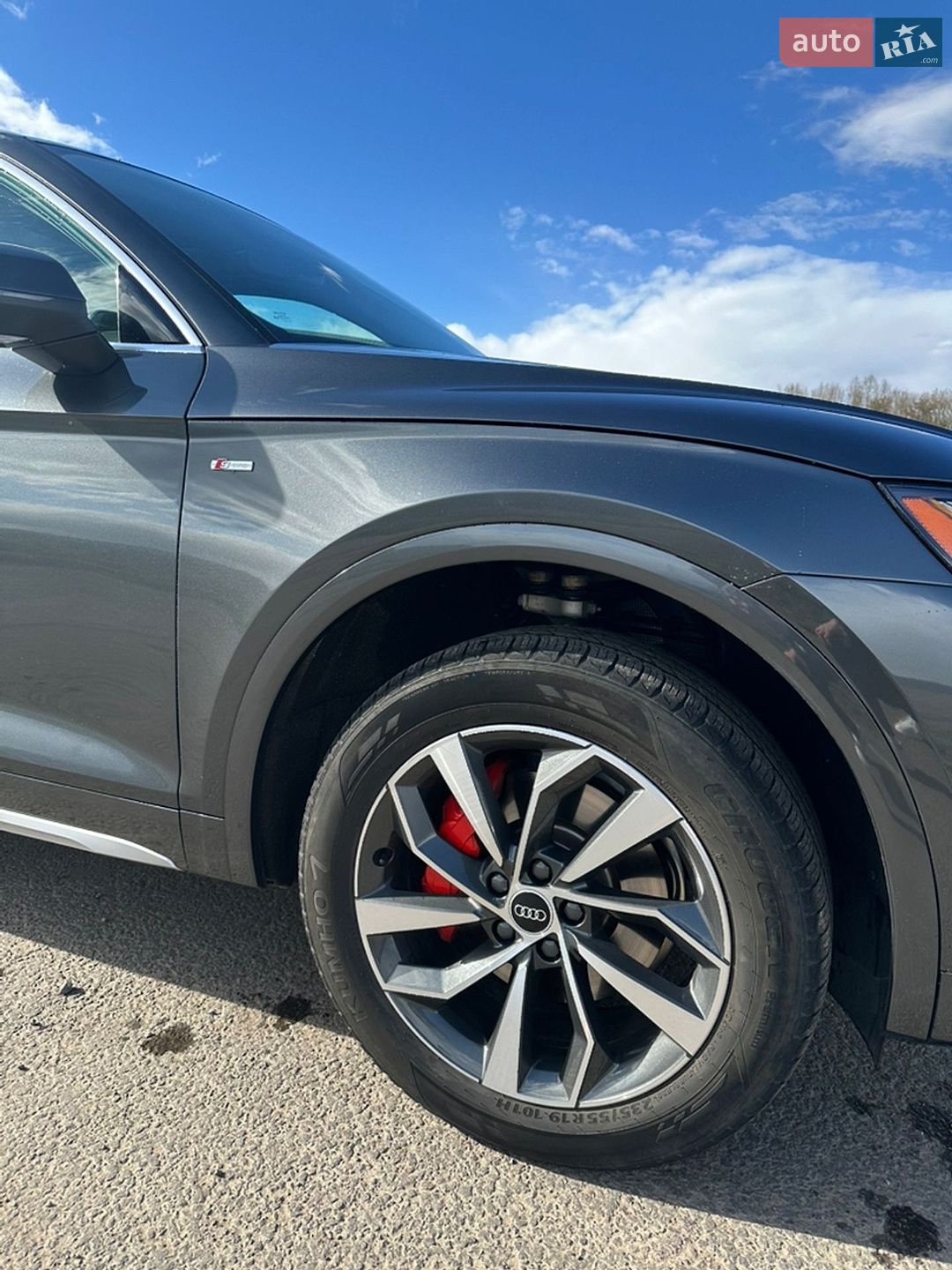 Audi Q5 2021 VIN WA1EAAFY4N2024765 фото оголошення 5 з 12