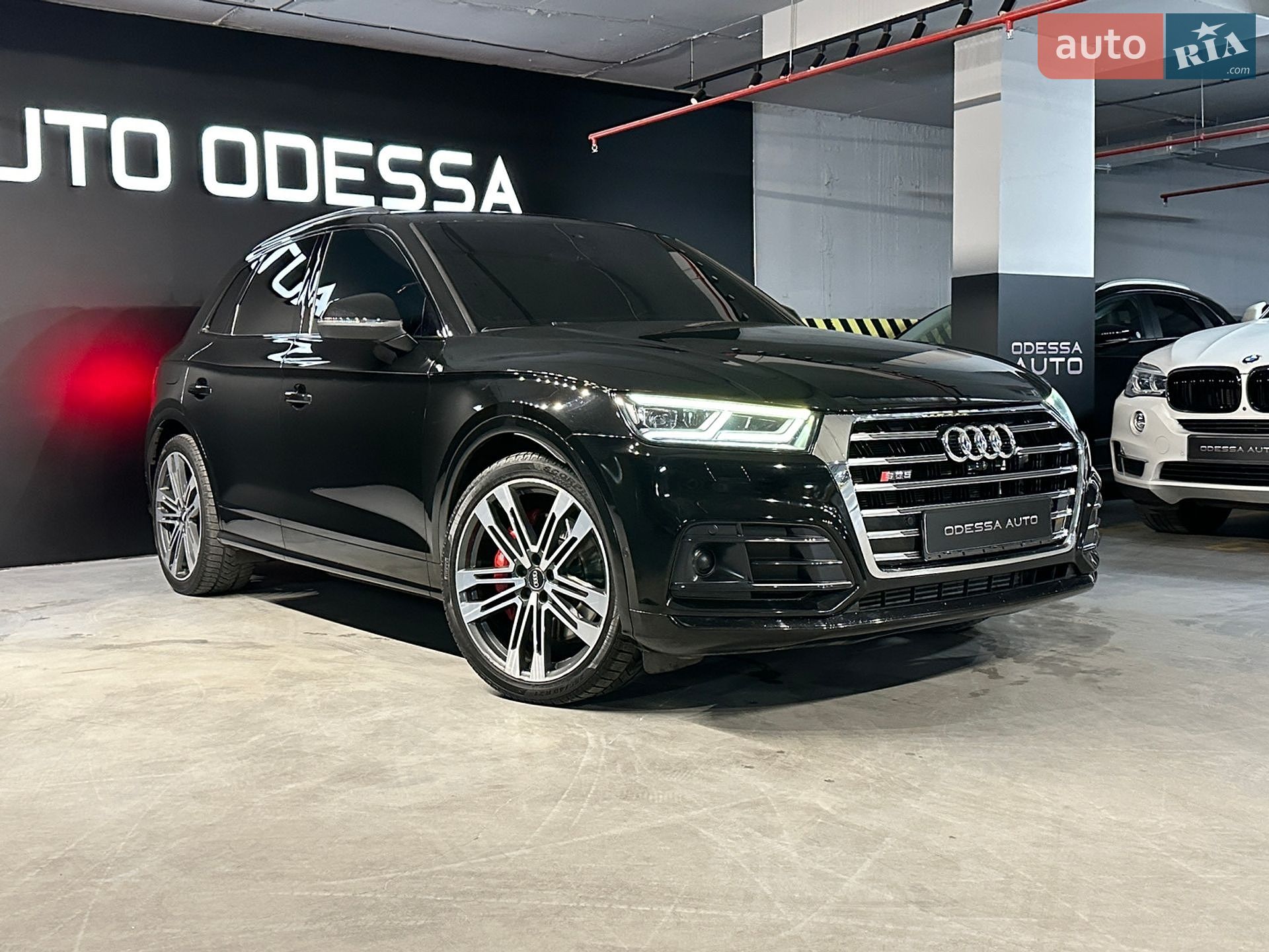 Audi SQ5 2020 VIN WAUZZZFYXL2051820 фото оголошення 3 з 24