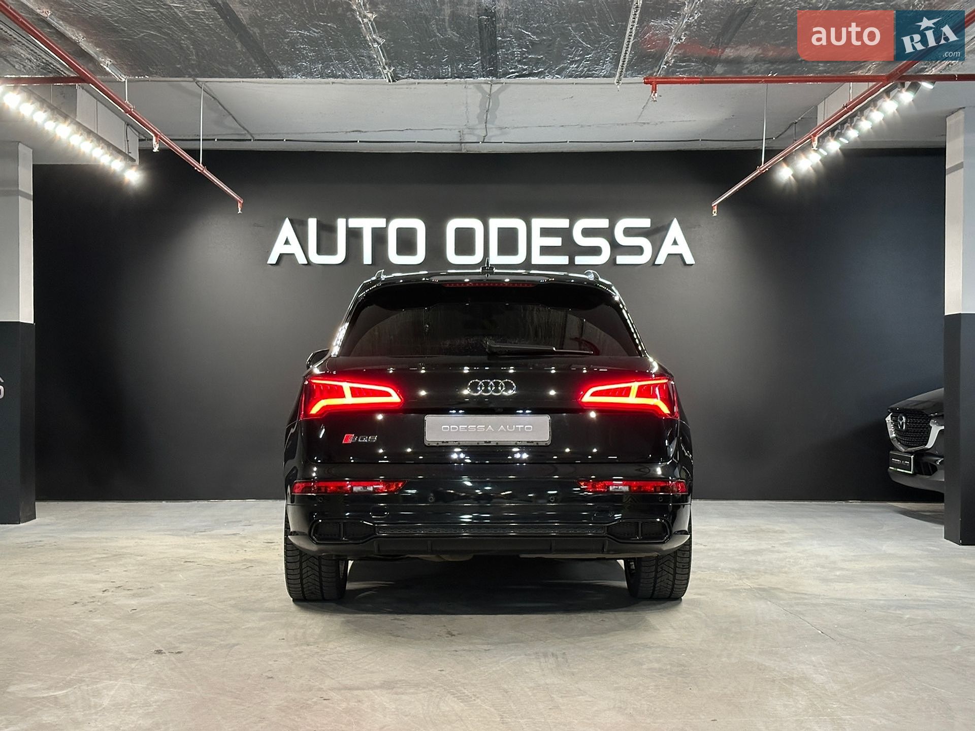 Audi SQ5 2020 VIN WAUZZZFYXL2051820 фото оголошення 8 з 24