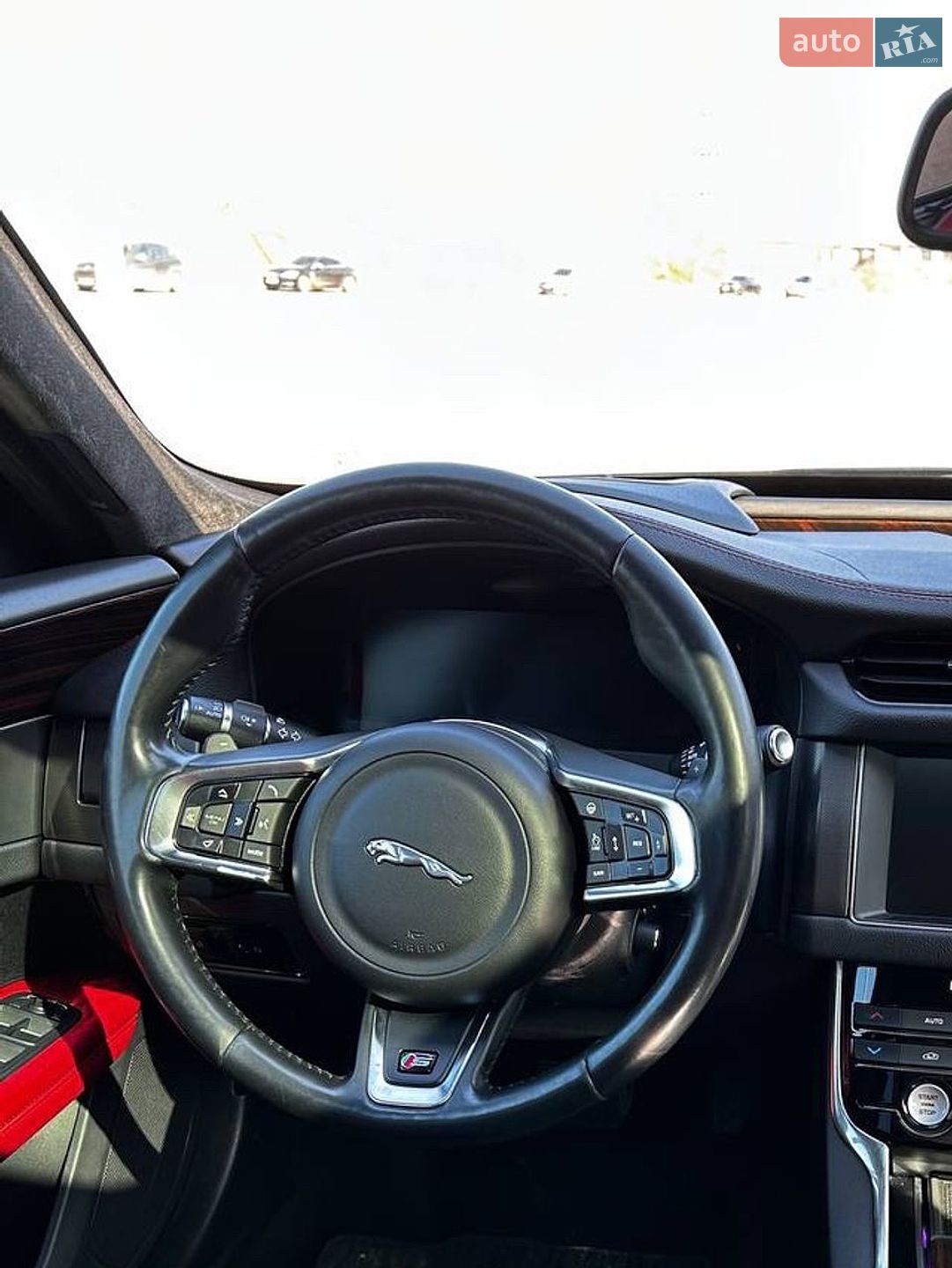 Jaguar XF 2016 VIN SAJBM4BV4HCY43448 фото оголошення 6 з 15