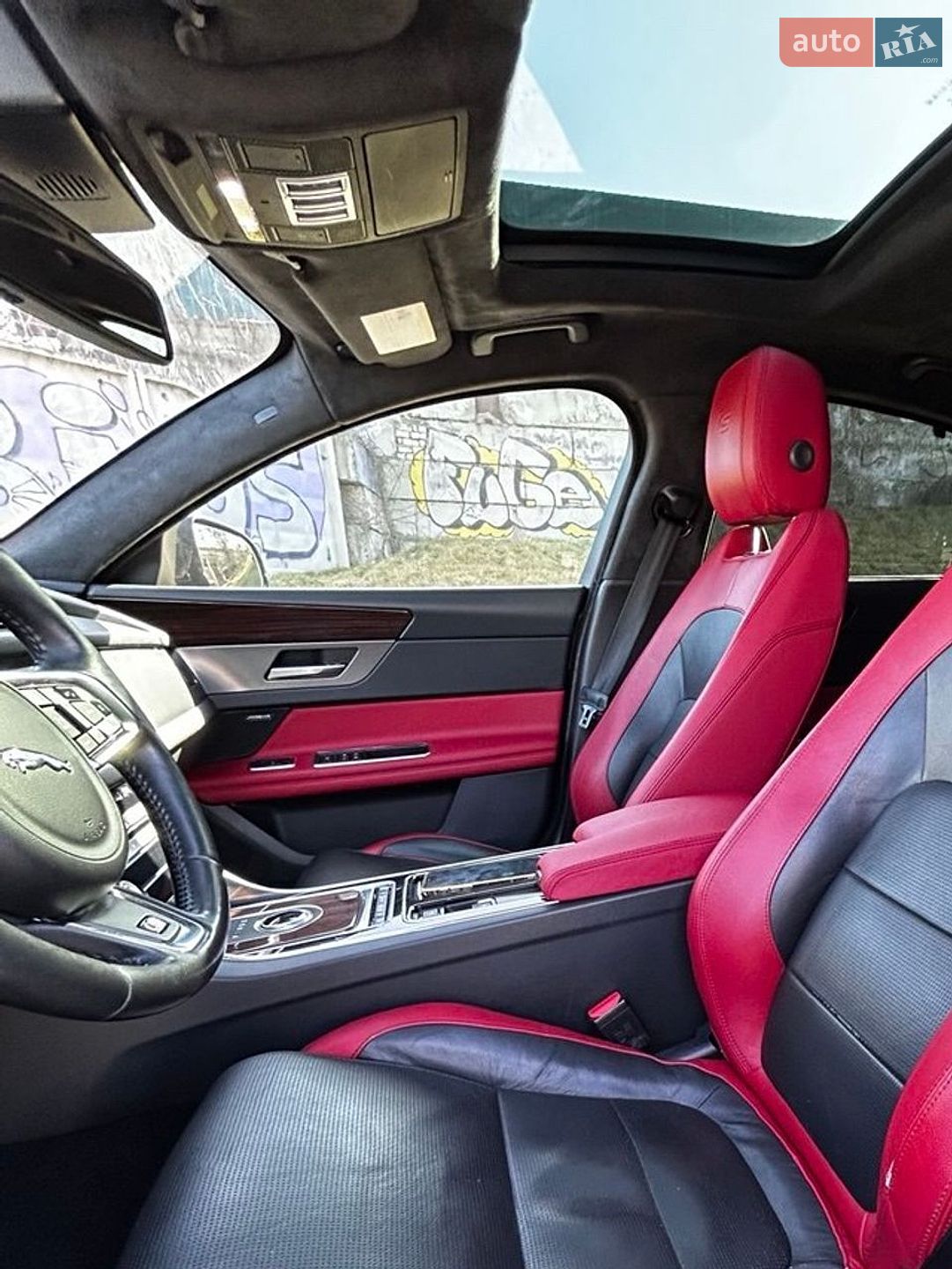 Jaguar XF 2016 VIN SAJBM4BV4HCY43448 фото оголошення 9 з 15