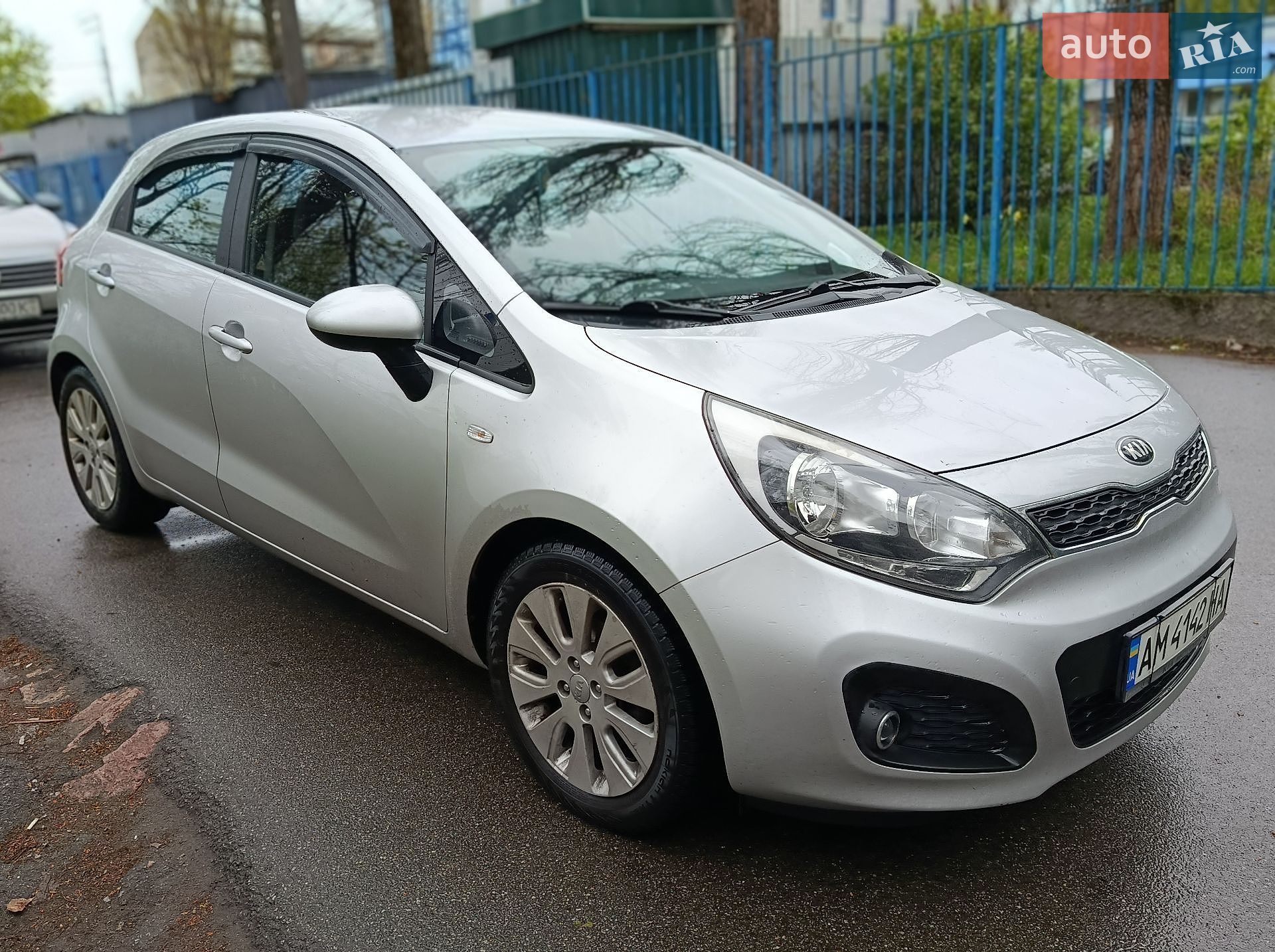 Kia Rio 2014 VIN KNADN515AE6990602 фото оголошення 4 з 24