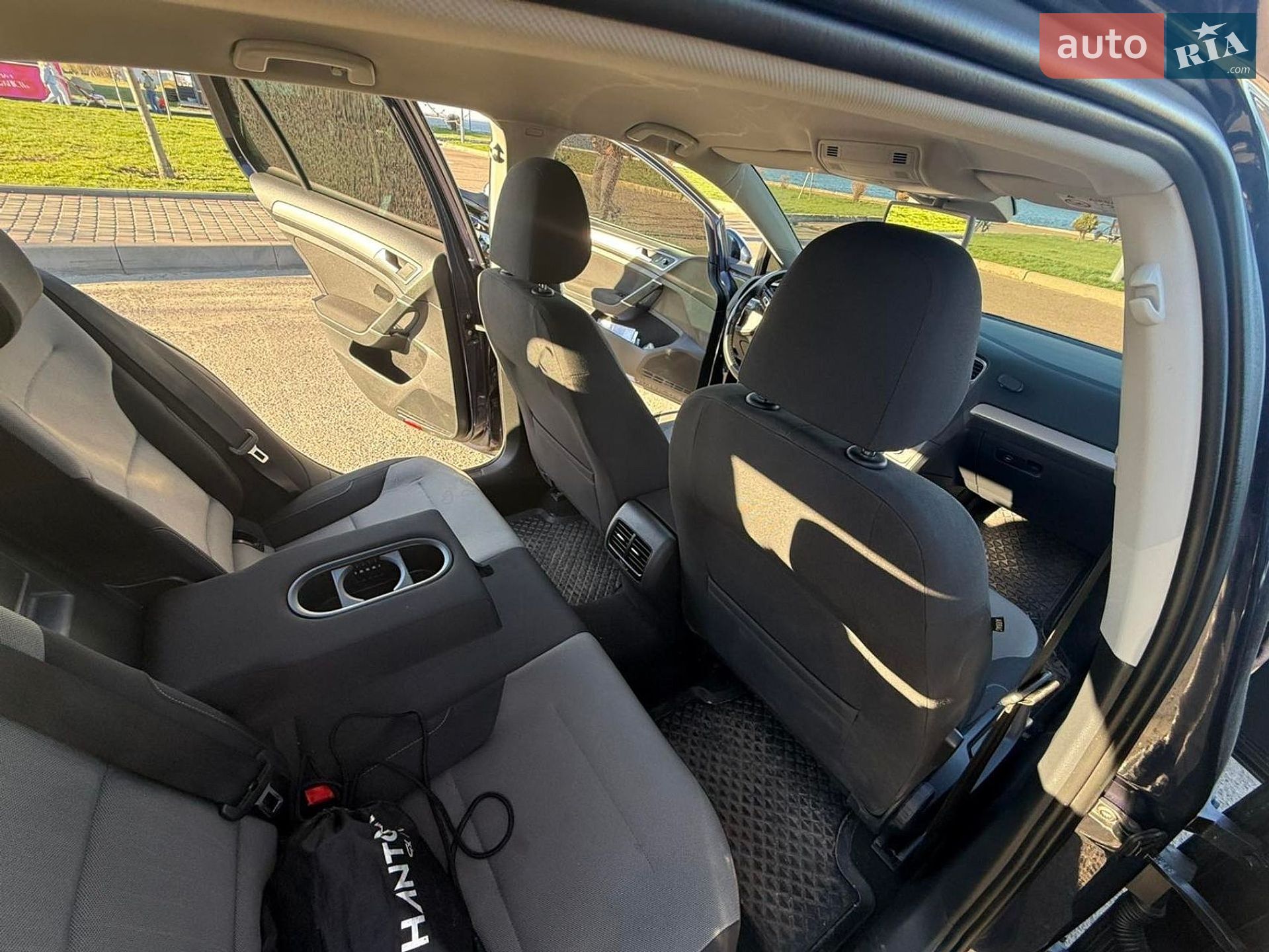 Volkswagen e-Golf 2015 VIN WVWZZZAUZGW904484 фото оголошення 10 з 10
