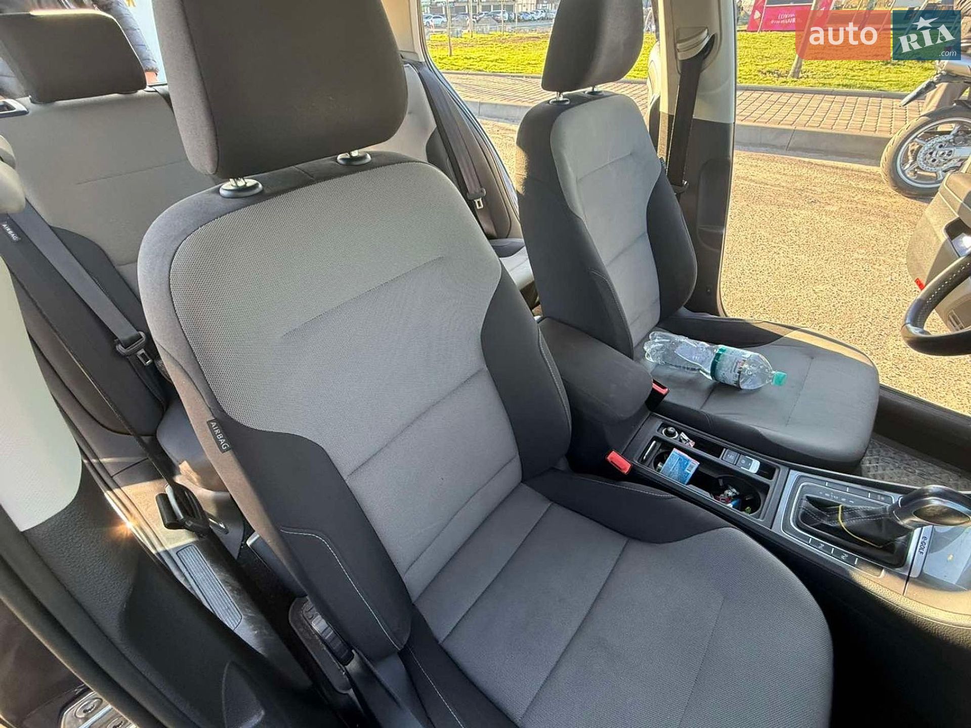 Volkswagen e-Golf 2015 VIN WVWZZZAUZGW904484 фото оголошення 5 з 10