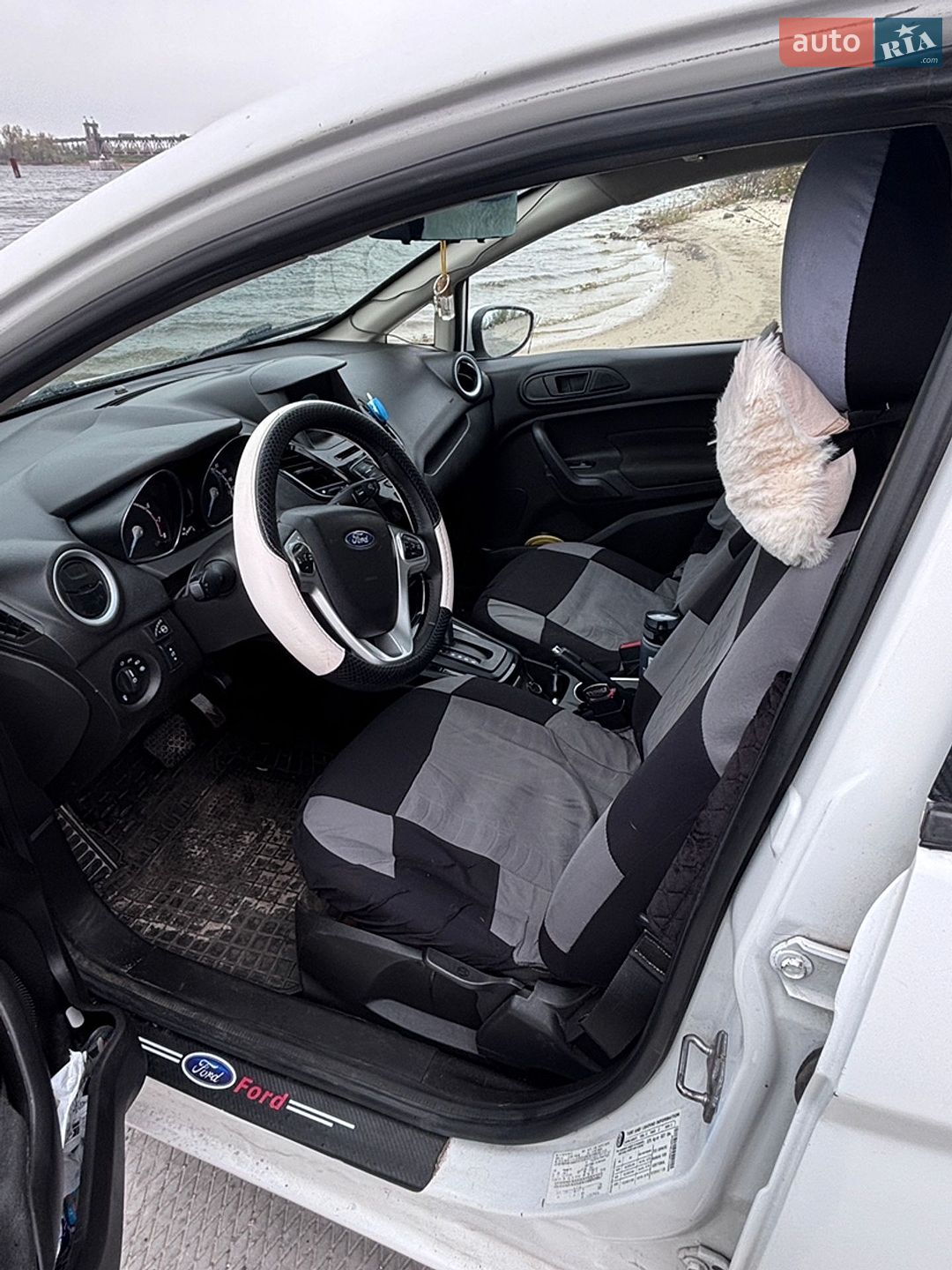 Ford Fiesta 2019 VIN 3FADP4BJ7KM133029 фото оголошення 15 з 23