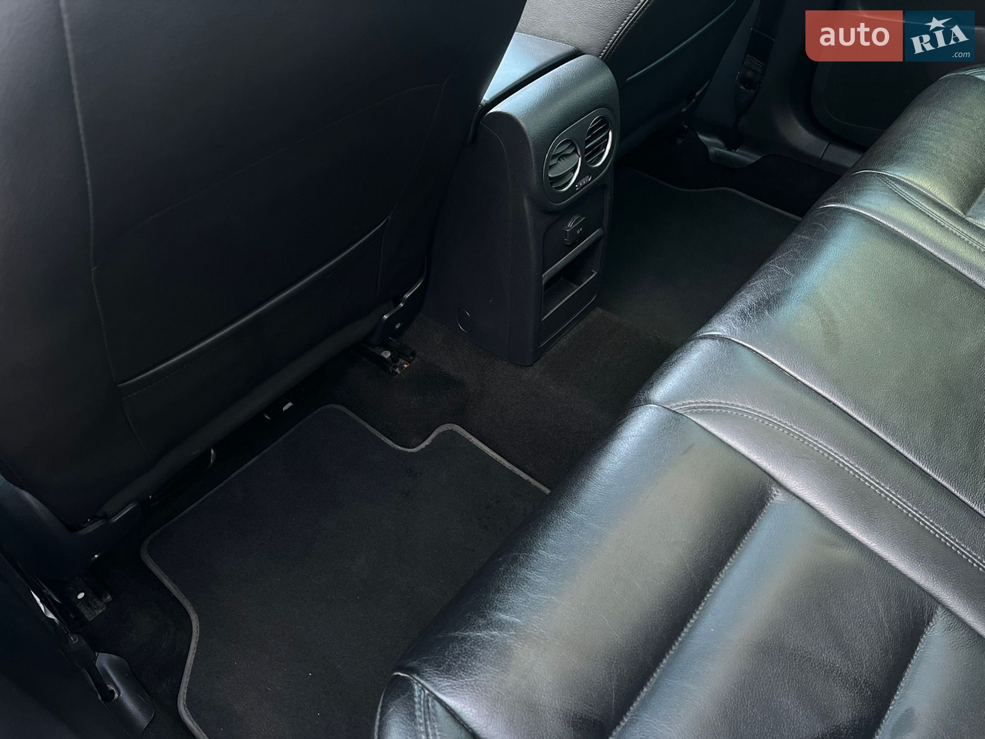 Volkswagen Tiguan 2016 VIN WVGTV7AX0HK013474 фото оголошення 15 з 25