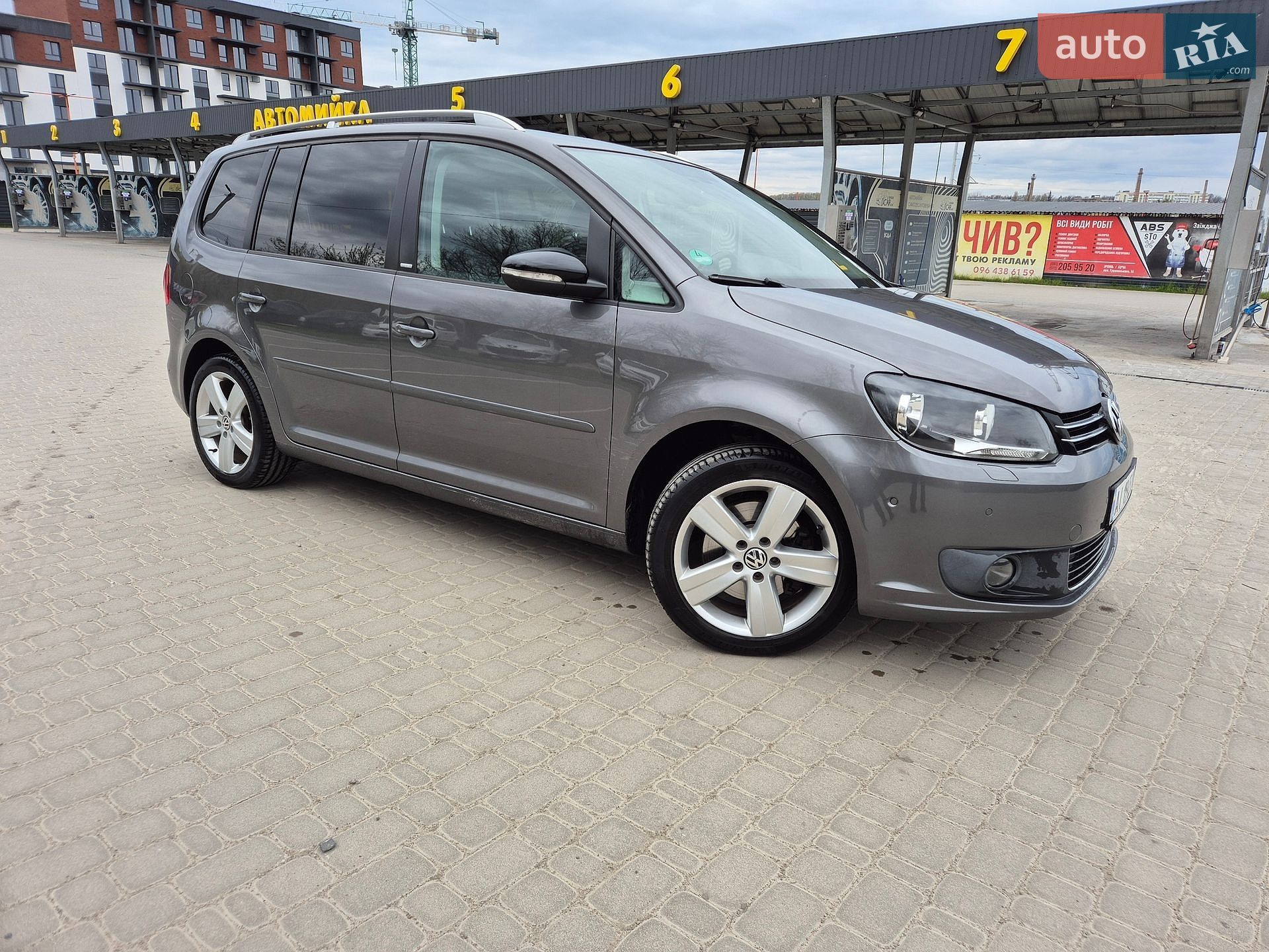 Volkswagen Touran 2011 VIN WVGZZZ1TZCW054491 фото оголошення 16 з 90