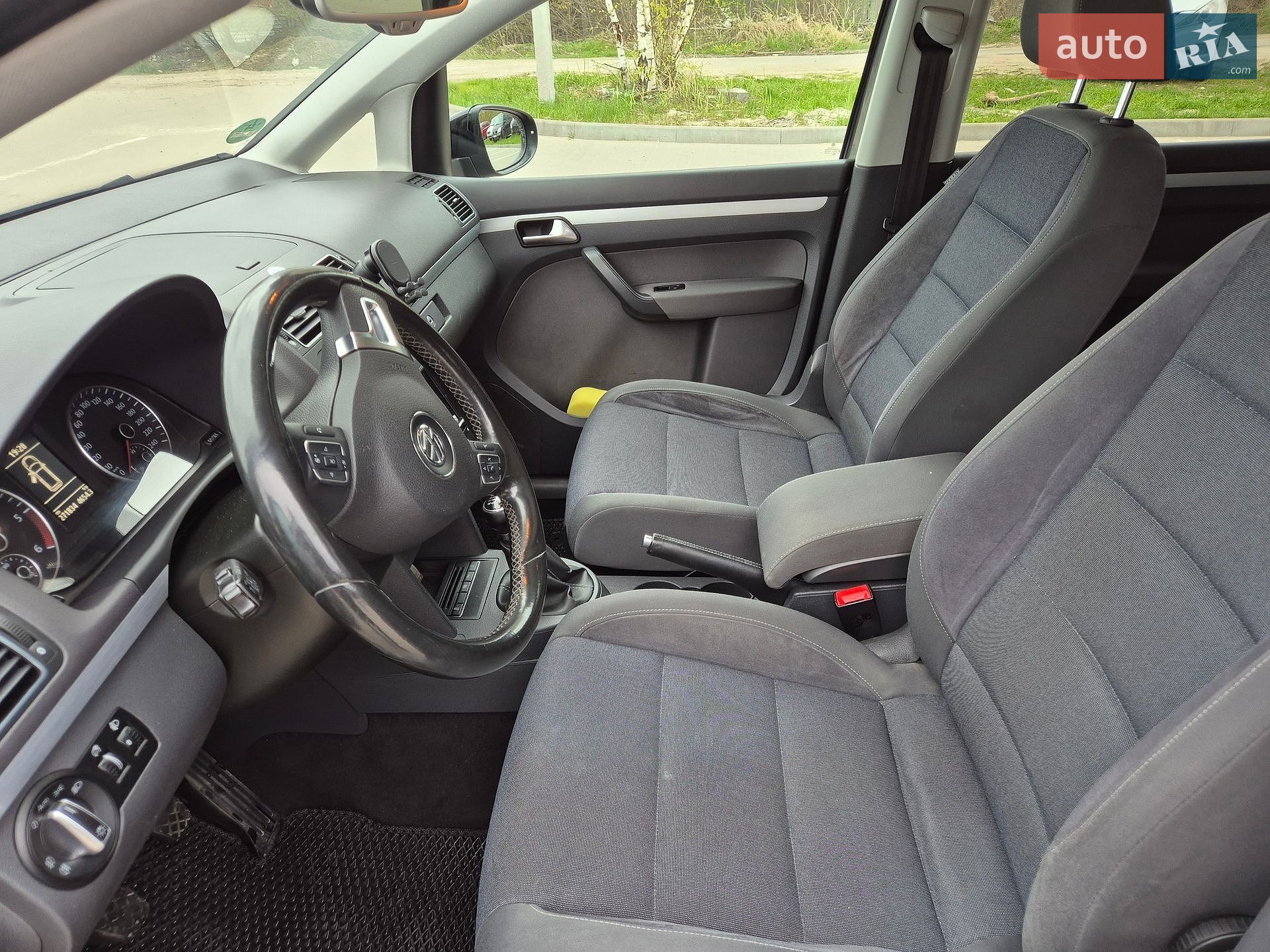 Volkswagen Touran 2011 VIN WVGZZZ1TZCW054491 фото оголошення 30 з 90