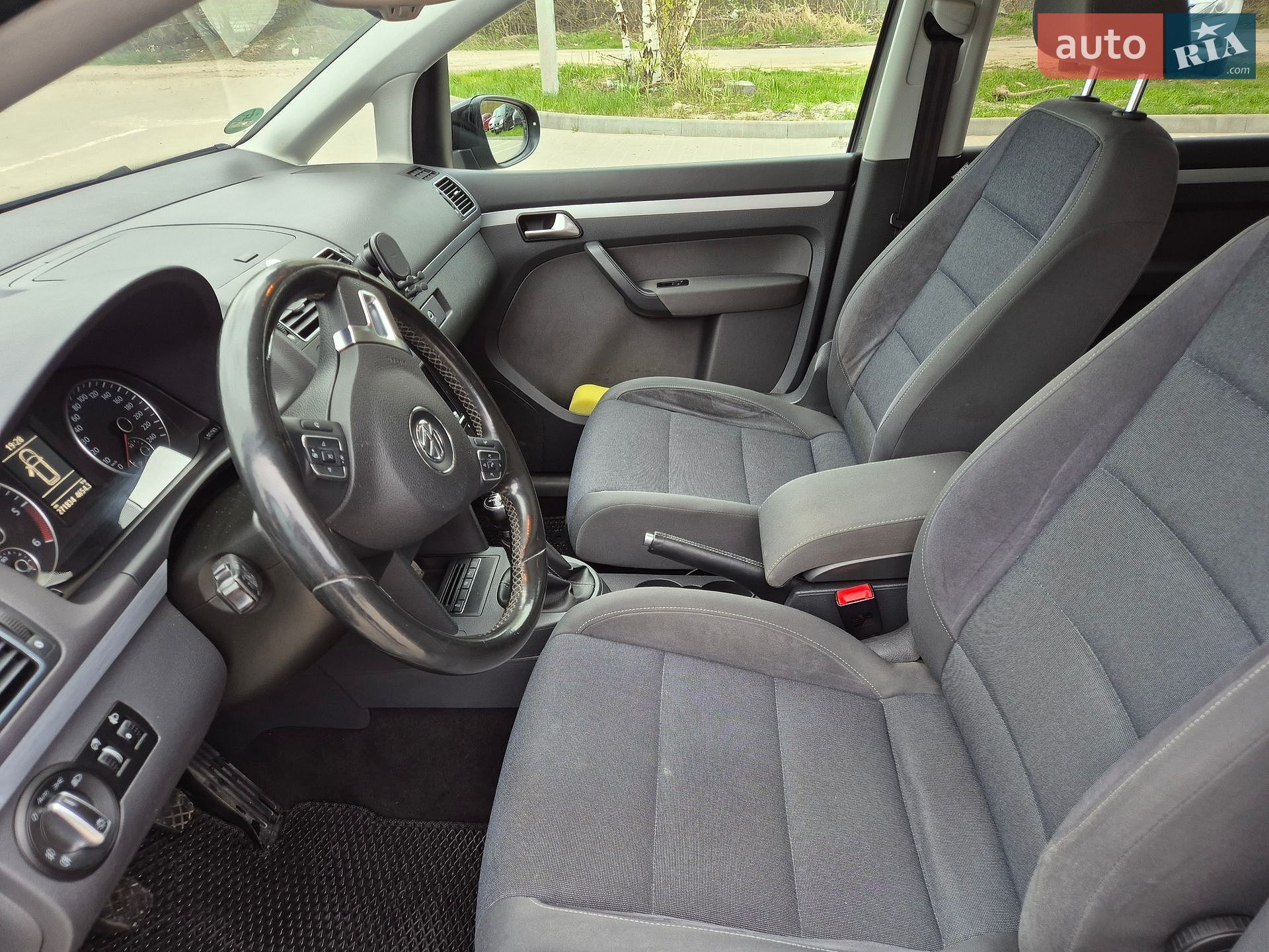 Volkswagen Touran 2011 VIN WVGZZZ1TZCW054491 фото оголошення 31 з 90