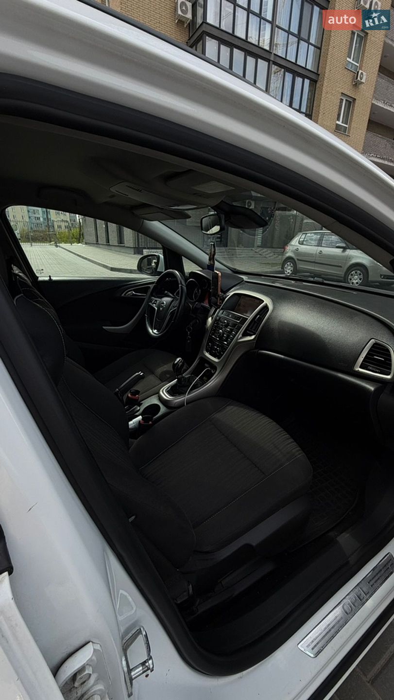 Opel Astra 2011 VIN W0LPD8EA9B8048778 фото оголошення 13 з 19
