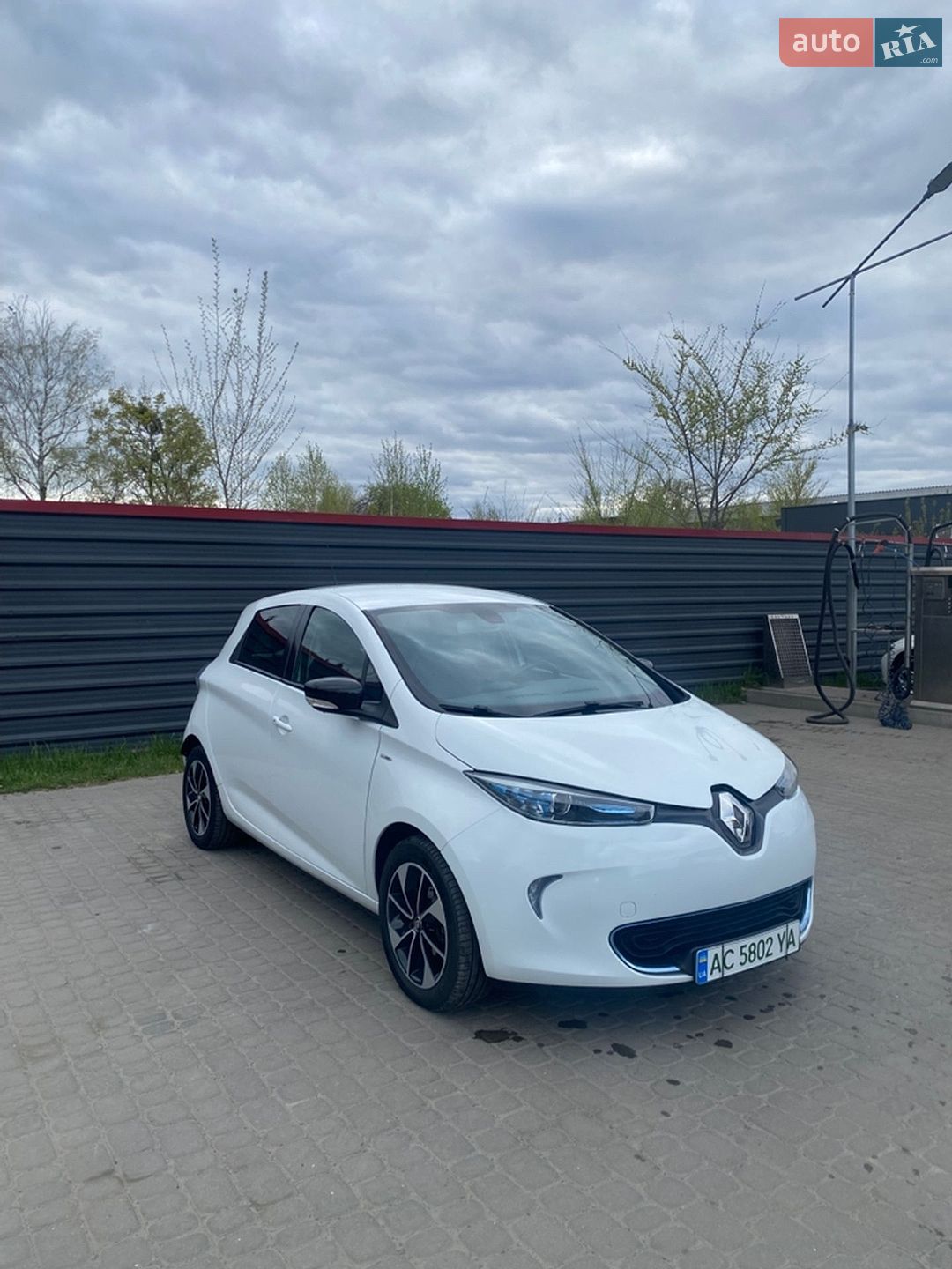 Renault Zoe 2019 VIN VF1AG000463395354 фото оголошення 2 з 12