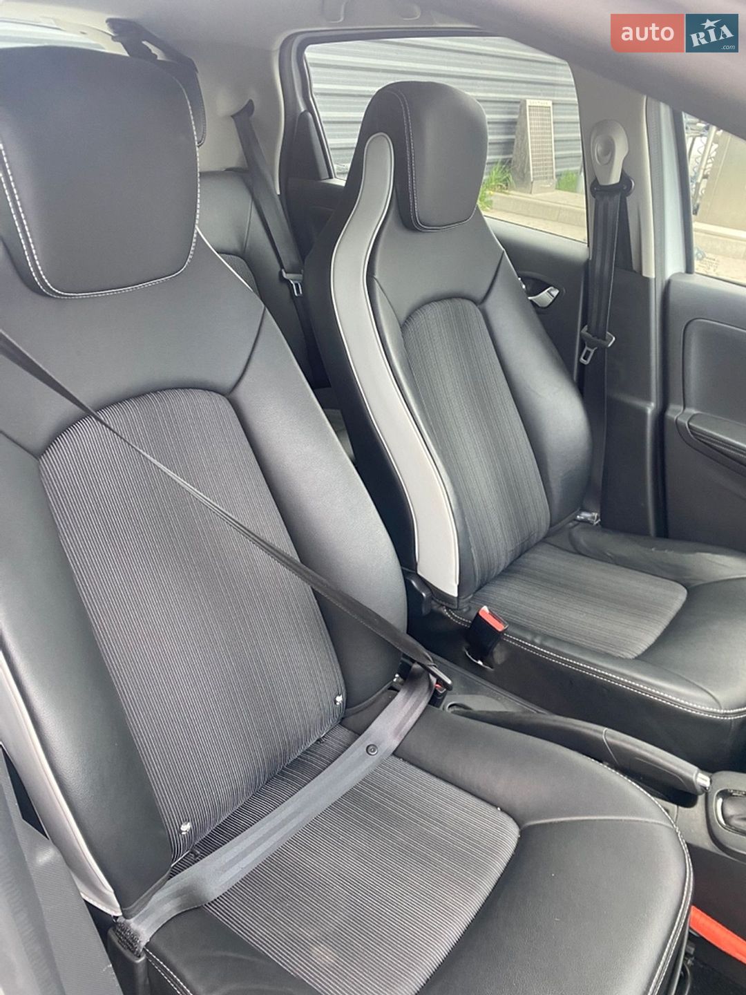 Renault Zoe 2019 VIN VF1AG000463395354 фото оголошення 11 з 12
