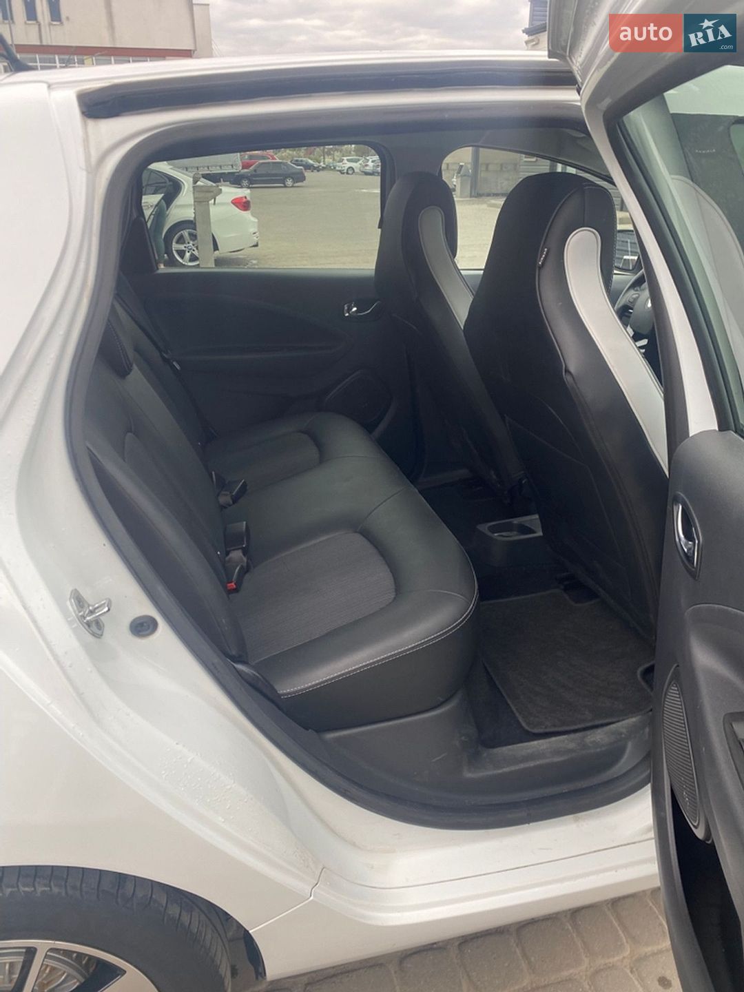 Renault Zoe 2019 VIN VF1AG000463395354 фото оголошення 12 з 12