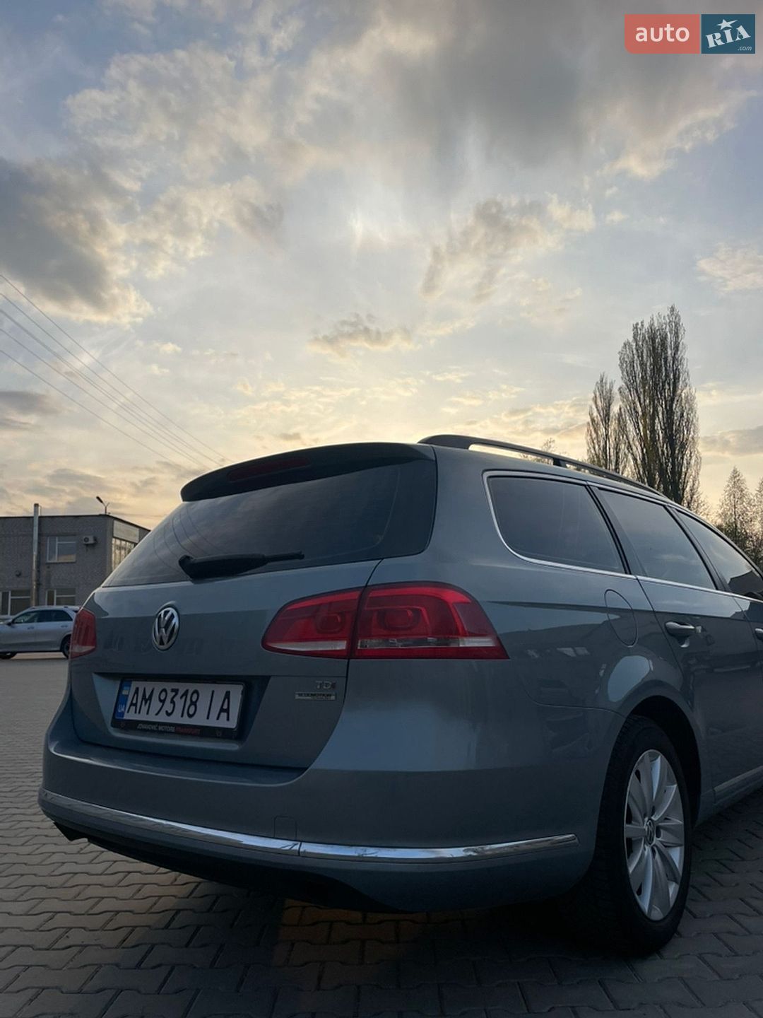 Volkswagen Passat 2012 VIN WVWZZZ3CZCE159984 фото оголошення 8 з 32