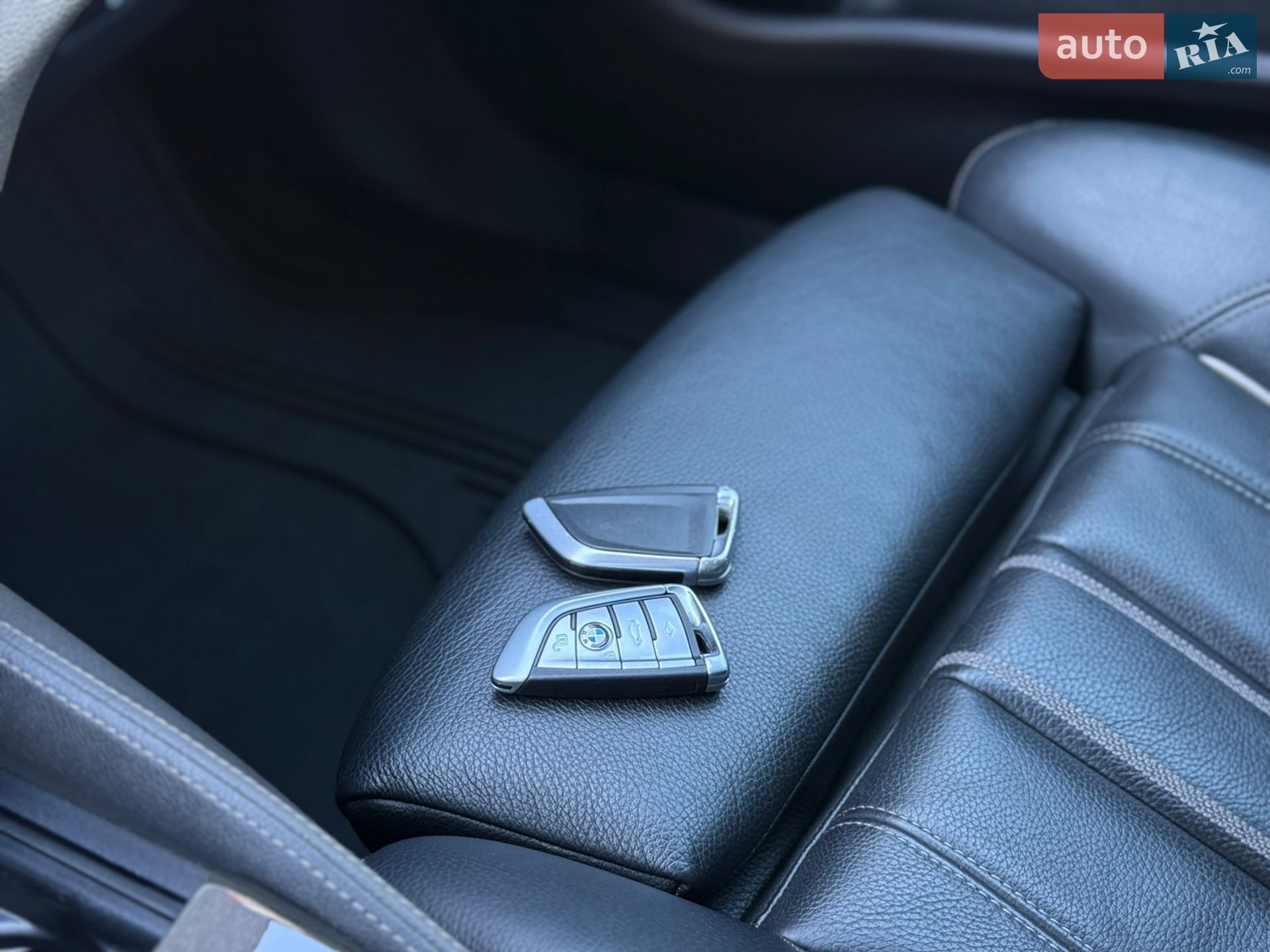 BMW 5 Series 2017 VIN WBAJM71010B054859 фото оголошення 55 з 60