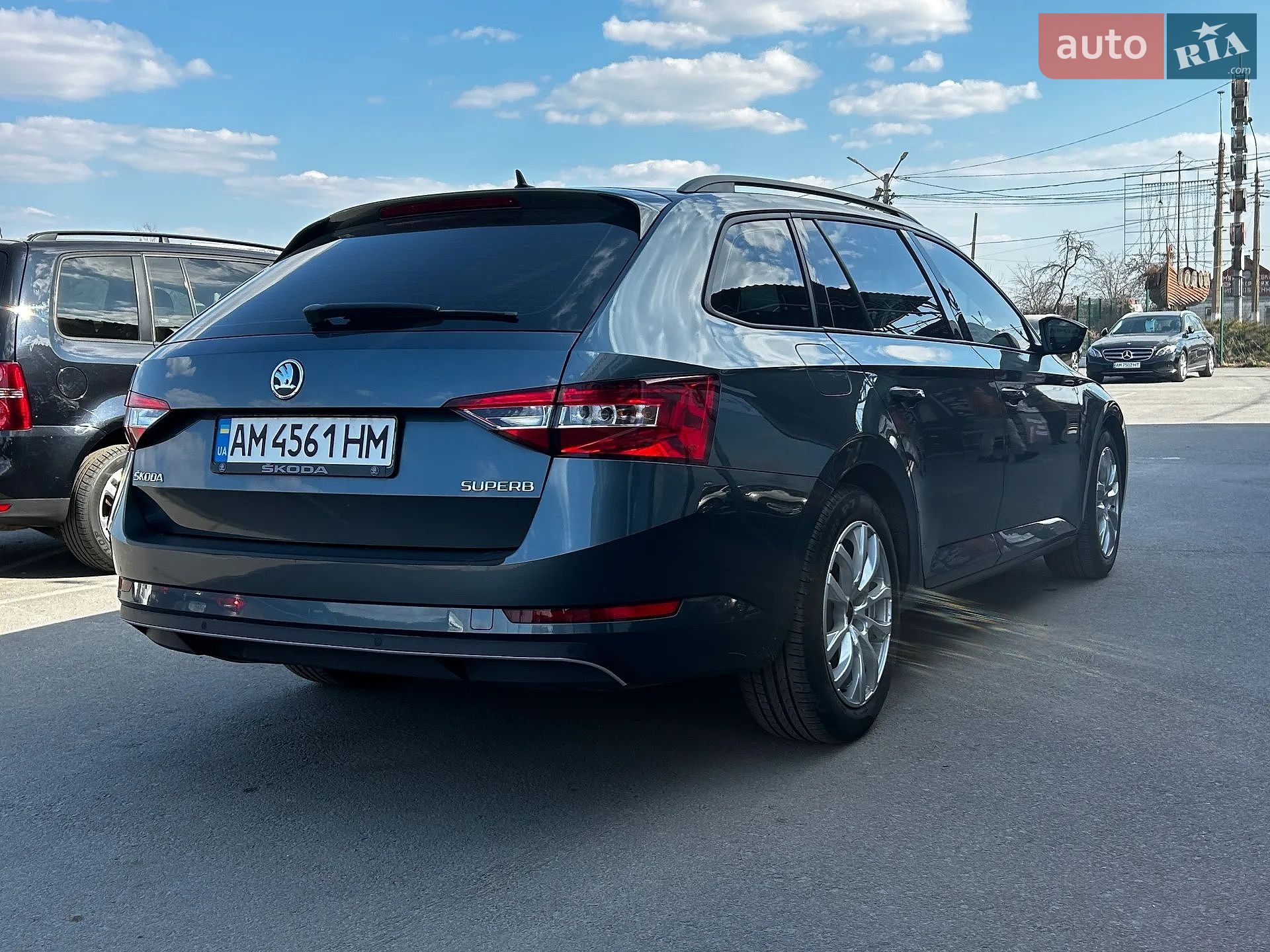 Skoda Superb 2017 VIN TMBJG9NP9J7535265 фото оголошення 4 з 8
