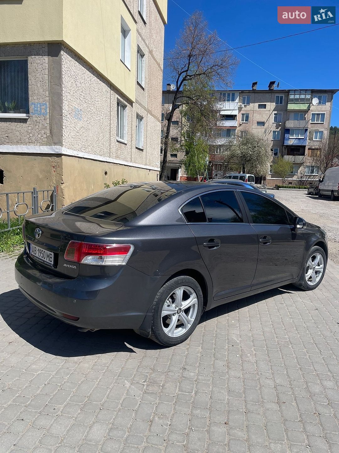 Toyota Avensis 2011 VIN SB1BG76LX0E061331 фото оголошення 7 з 14