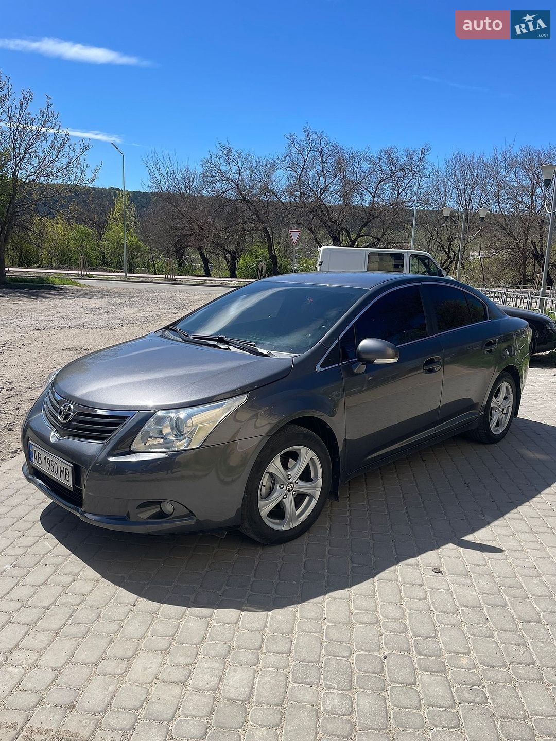 Toyota Avensis 2011 VIN SB1BG76LX0E061331 фото оголошення 8 з 14