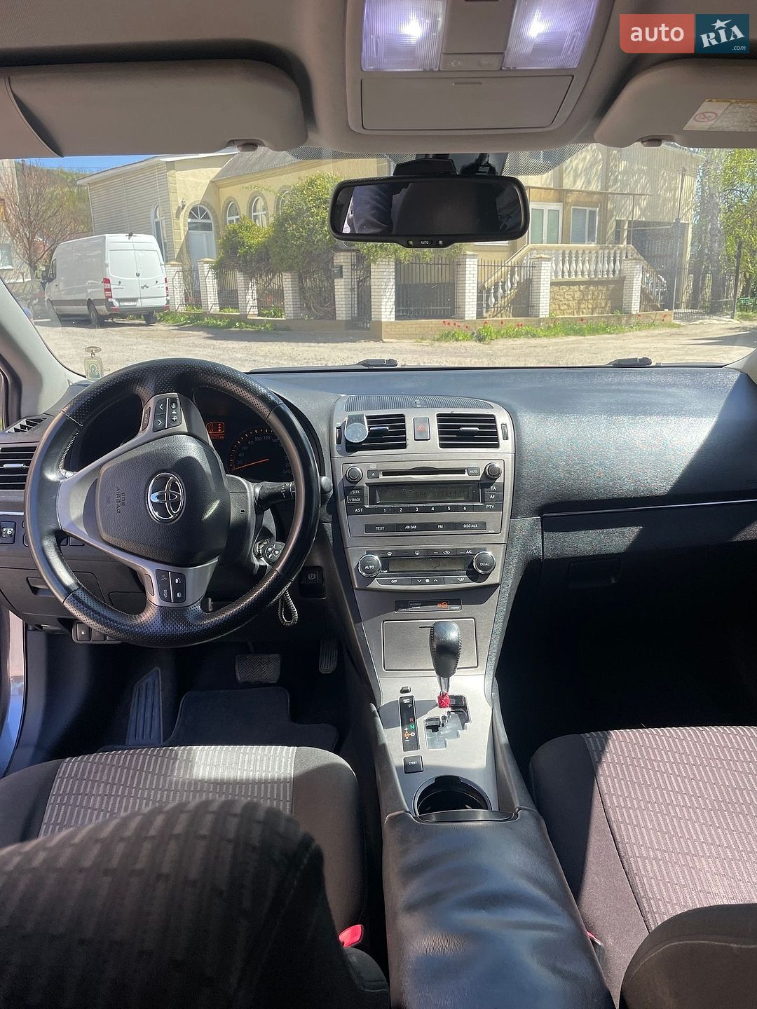 Toyota Avensis 2011 VIN SB1BG76LX0E061331 фото оголошення 10 з 14