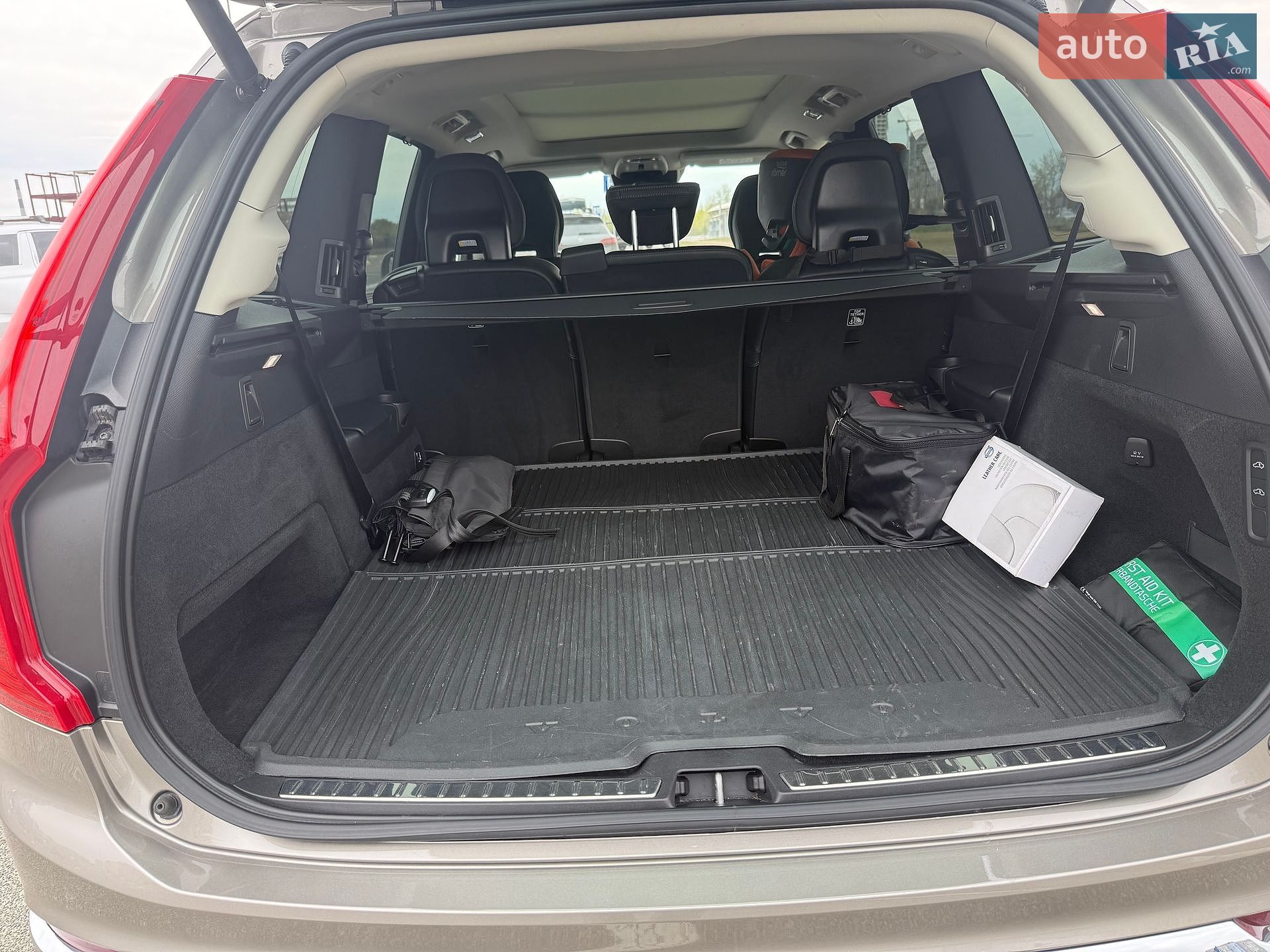 Volvo Xc90 2022 VIN YV1LFH5VDN1842579 фото оголошення 17 з 25