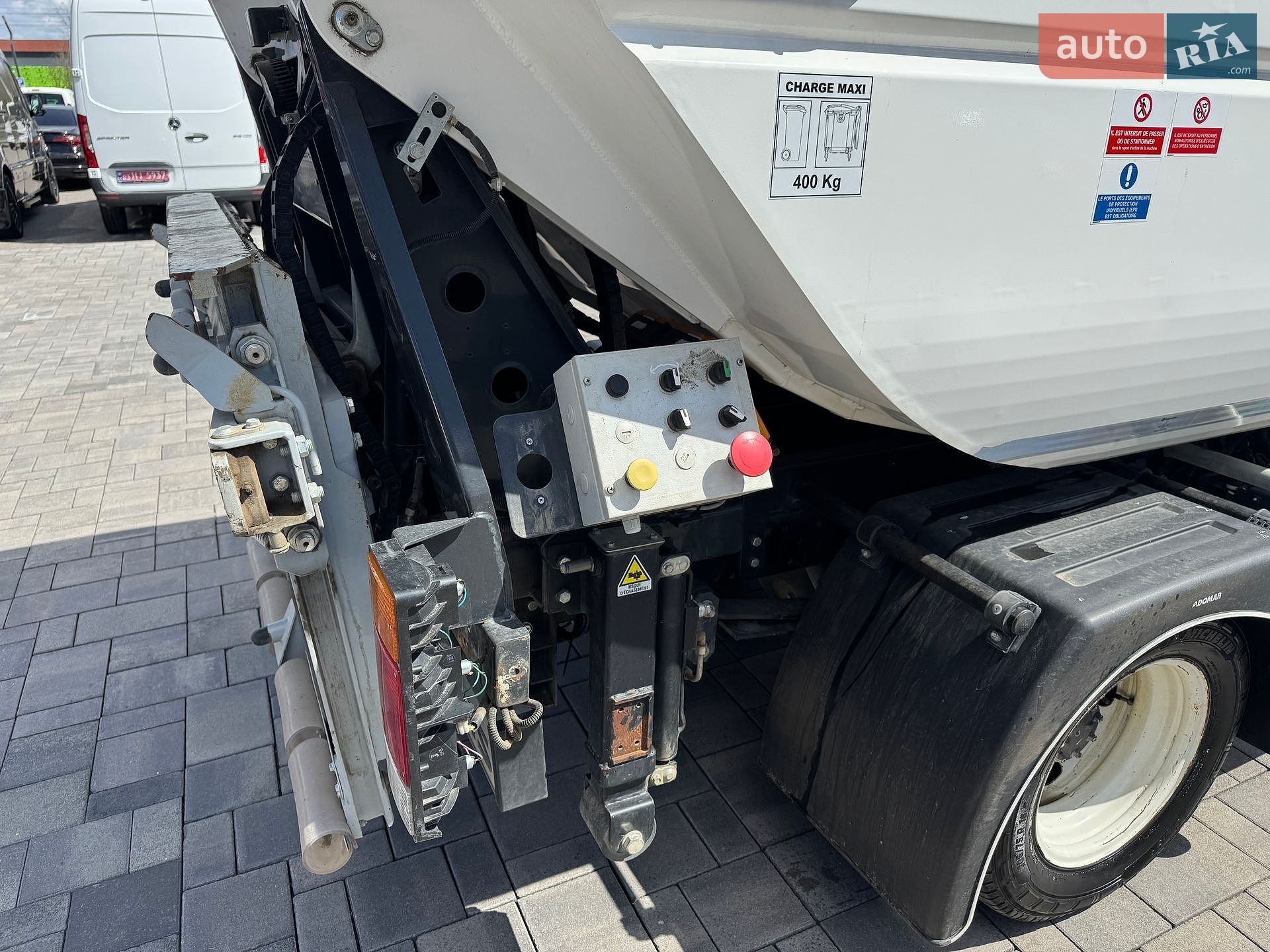 Isuzu NLR 2023 VIN JAANLR87EM7104545 фото оголошення 11 з 30