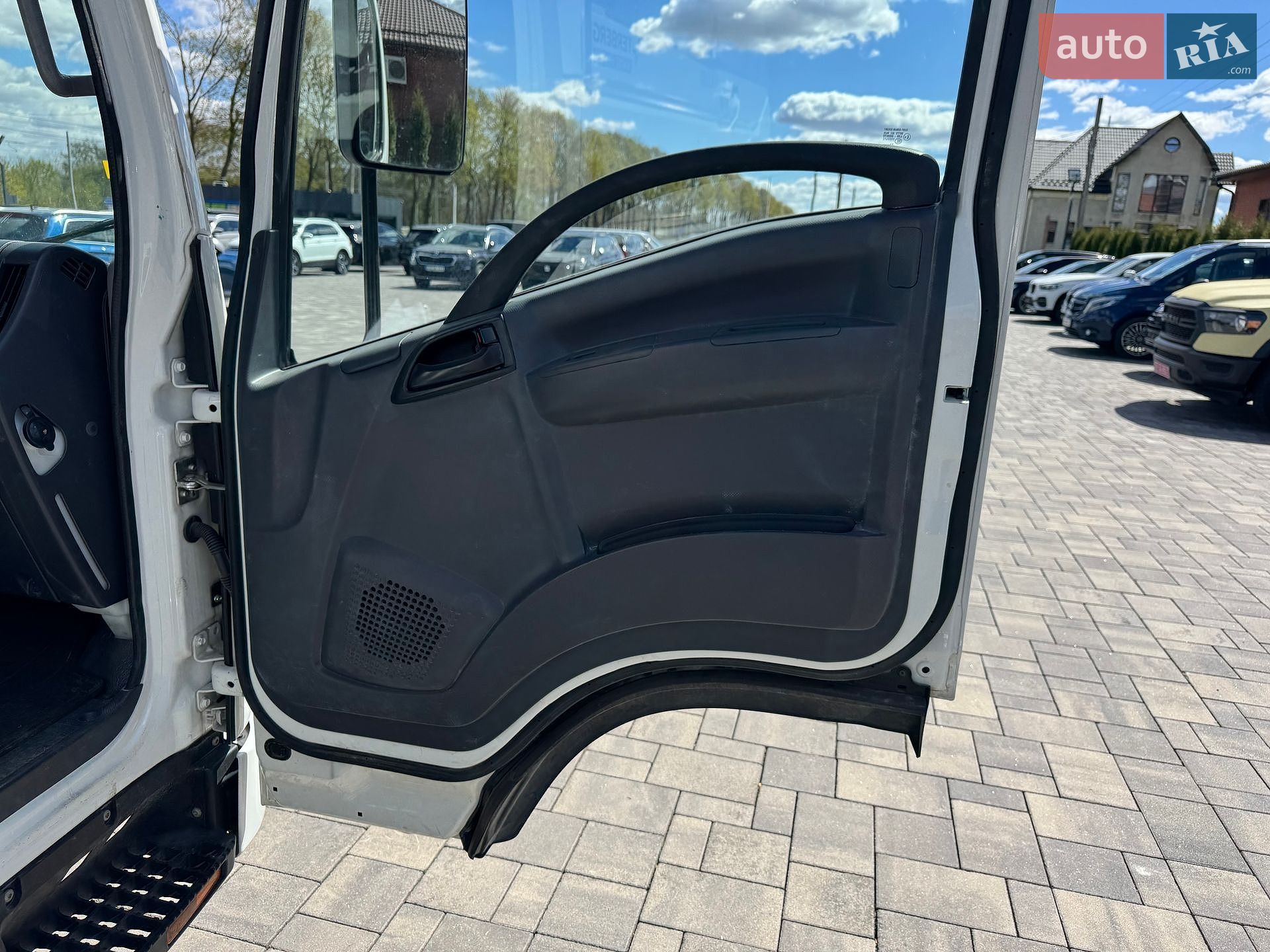 Isuzu NLR 2023 VIN JAANLR87EM7104545 фото оголошення 22 з 30