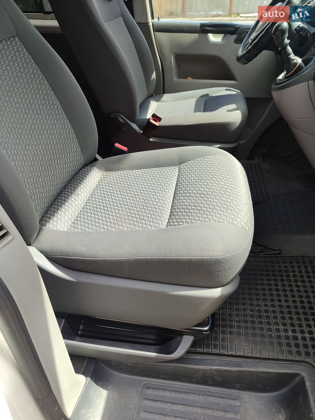 Volkswagen Transporter 2012 VIN WV2ZZZ7HZCH134671 фото оголошення 36 з 61