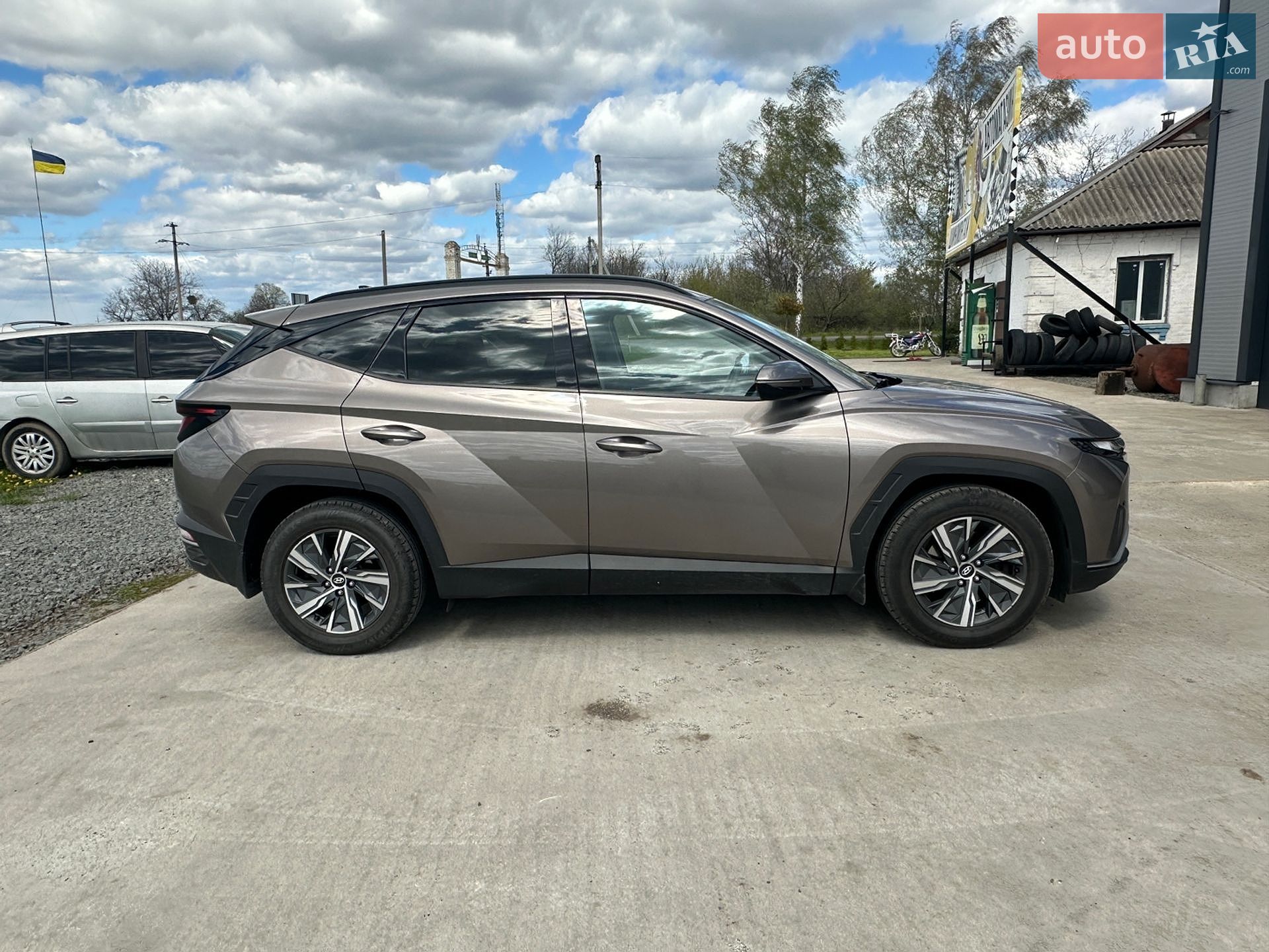 Hyundai Tucson 2021 VIN TMAJB81DBMJ042178 фото оголошення 4 з 30