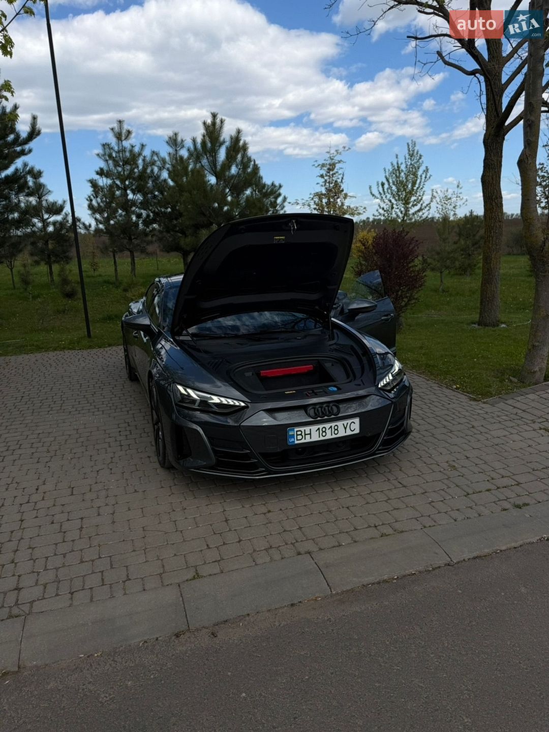 Audi e-tron GT 2023 VIN WAUZZZFW2P7007575 фото оголошення 14 з 22