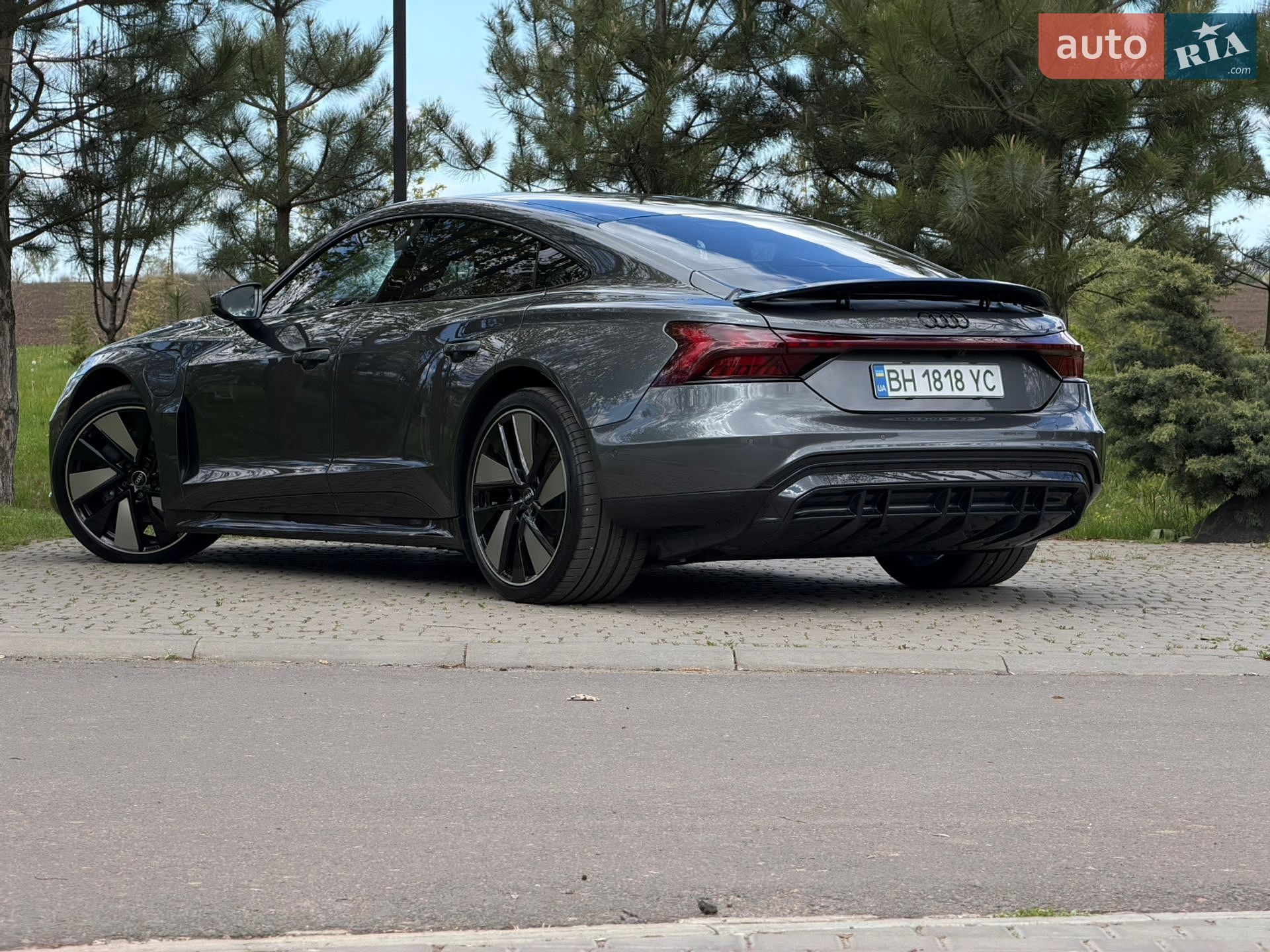 Audi e-tron GT 2023 VIN WAUZZZFW2P7007575 фото оголошення 6 з 22