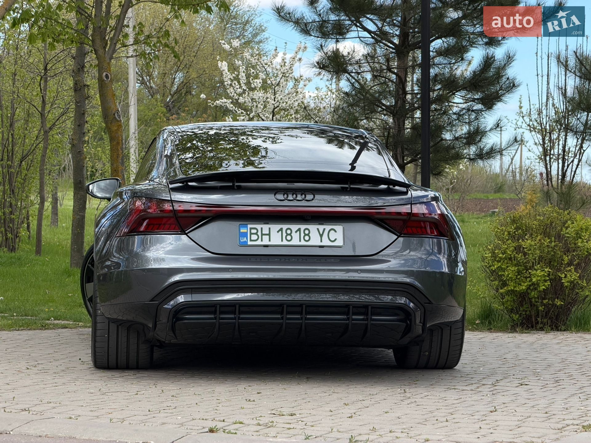 Audi e-tron GT 2023 VIN WAUZZZFW2P7007575 фото оголошення 11 з 22
