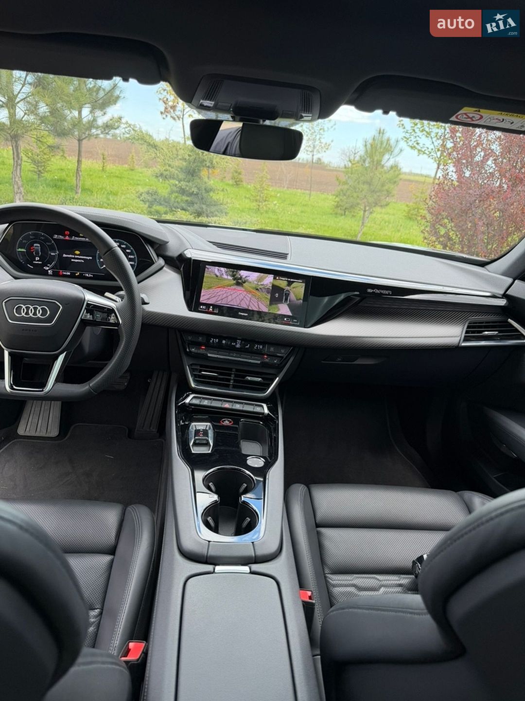 Audi e-tron GT 2023 VIN WAUZZZFW2P7007575 фото оголошення 22 з 22