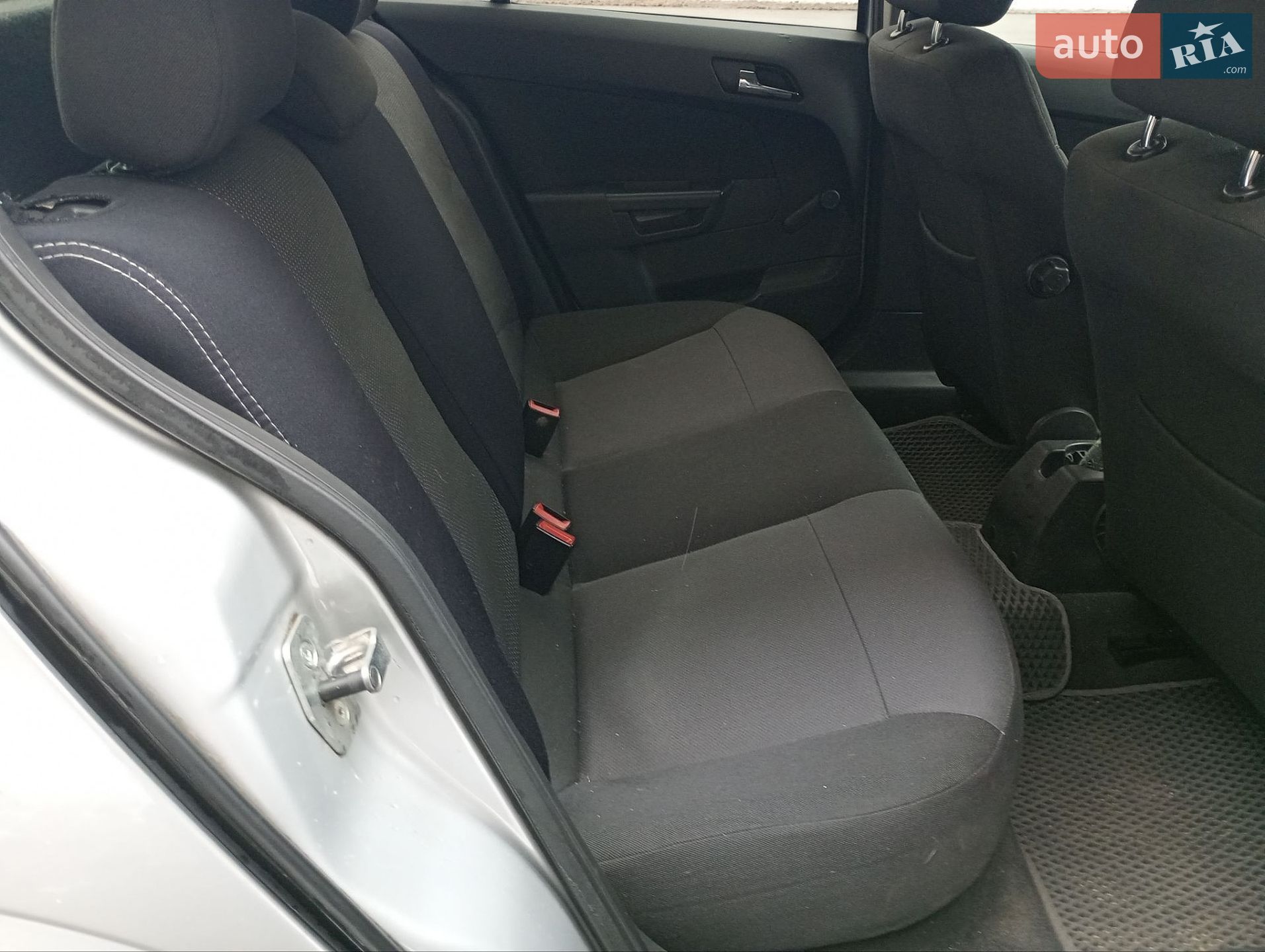 Opel Astra 2014 VIN W0L0AHL48E2044303 фото оголошення 3 з 3