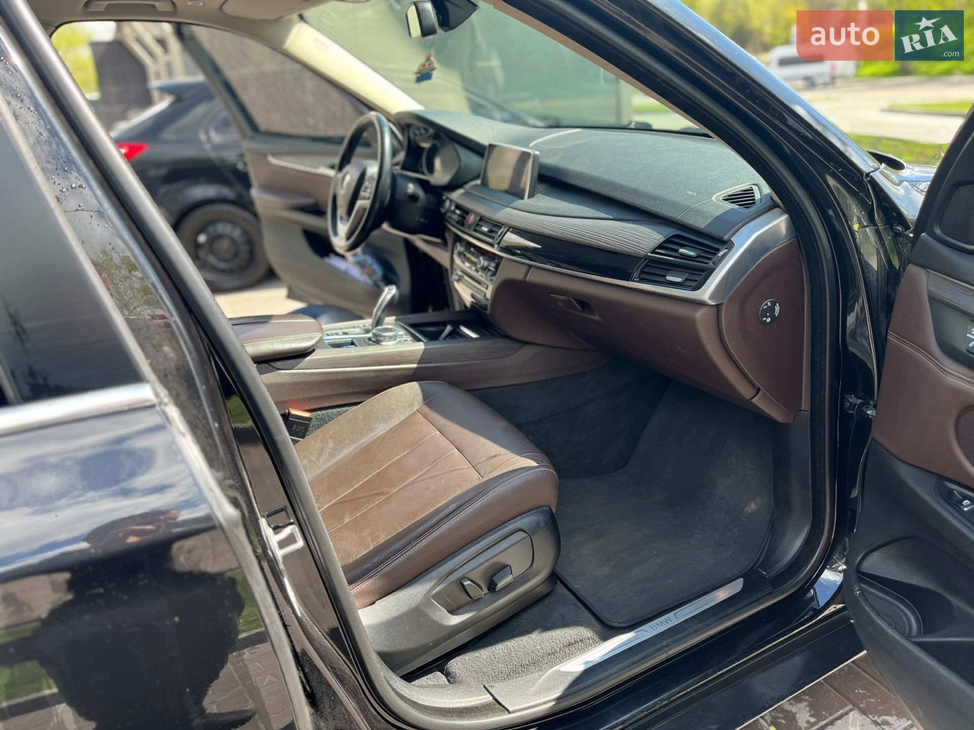 BMW X5 2018 VIN WBALS010000Z88691 фото оголошення 16 з 17