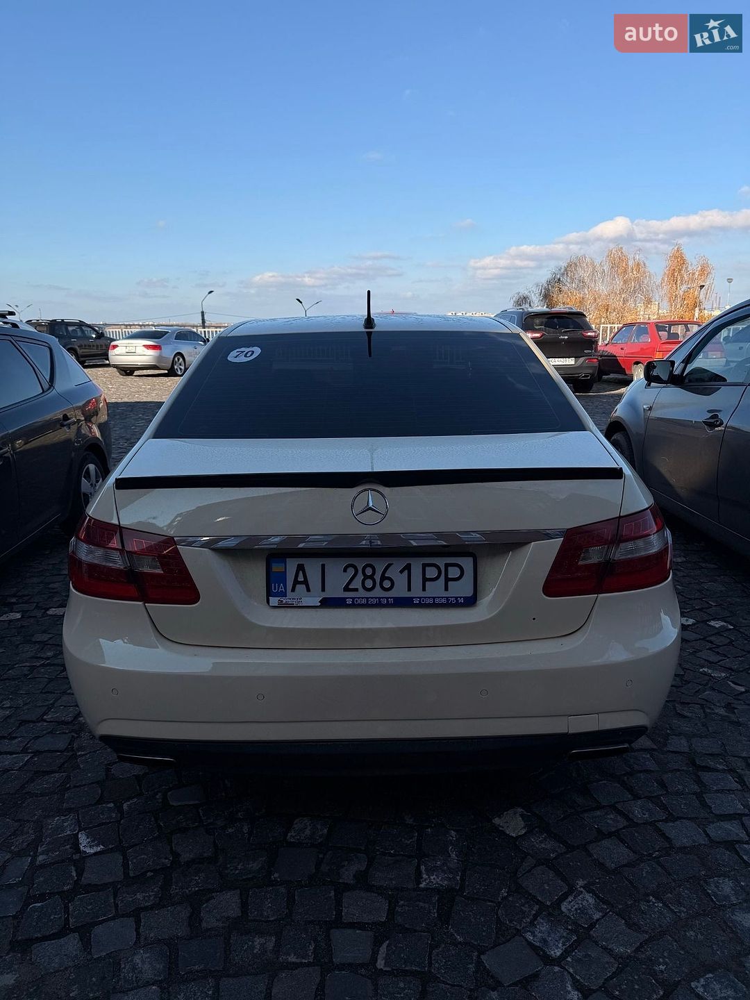 Mercedes-Benz E-Class 2010 VIN WDD2120051A214908 фото оголошення 8 з 16