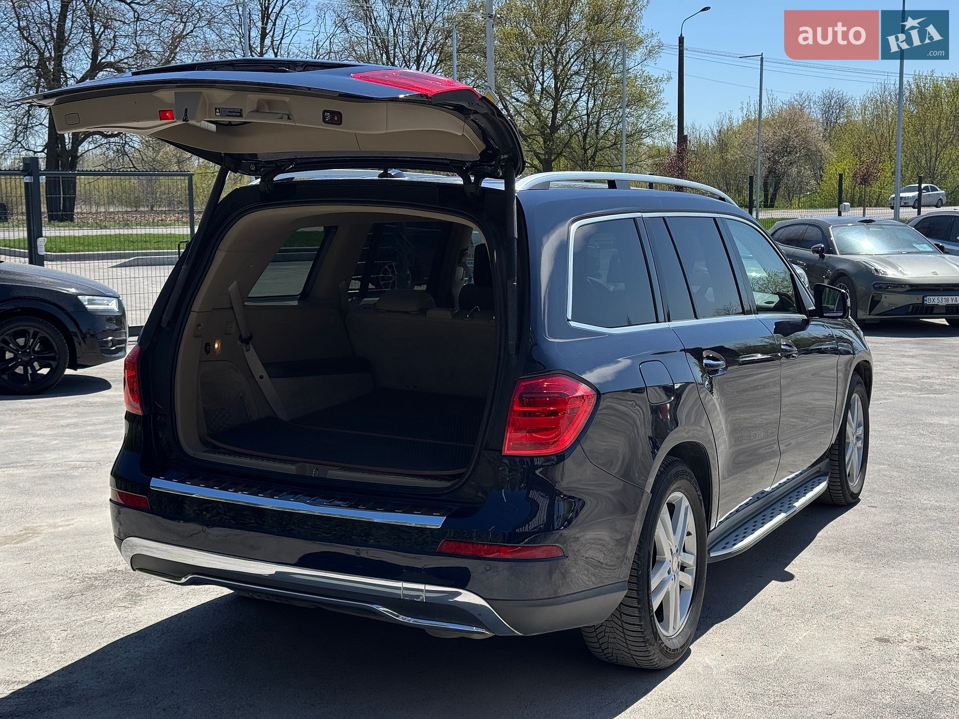 Mercedes-Benz GL-Class 2012 VIN 4JGDF2EE0DA083022 фото оголошення 13 з 44
