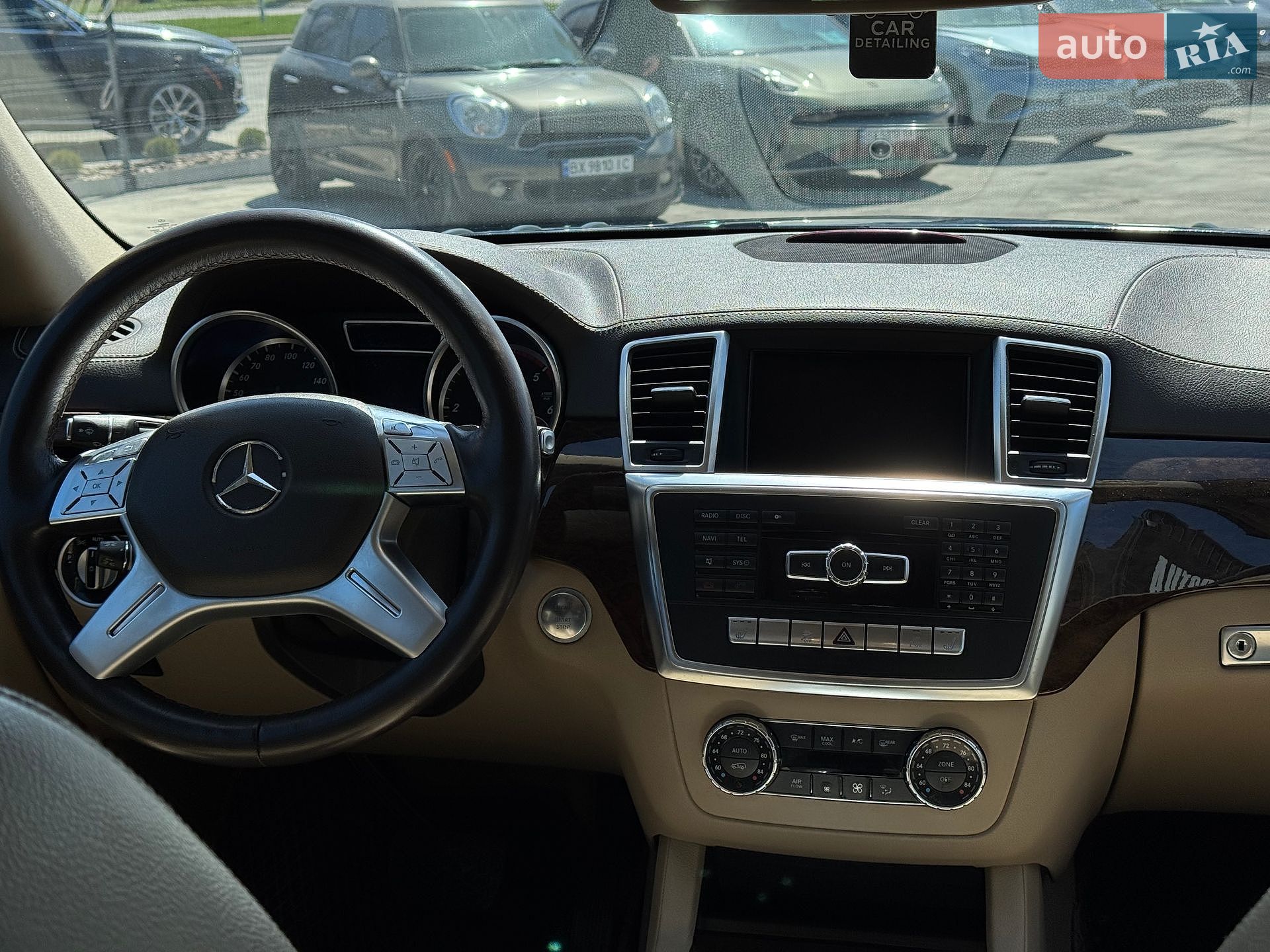 Mercedes-Benz GL-Class 2012 VIN 4JGDF2EE0DA083022 фото оголошення 34 з 44