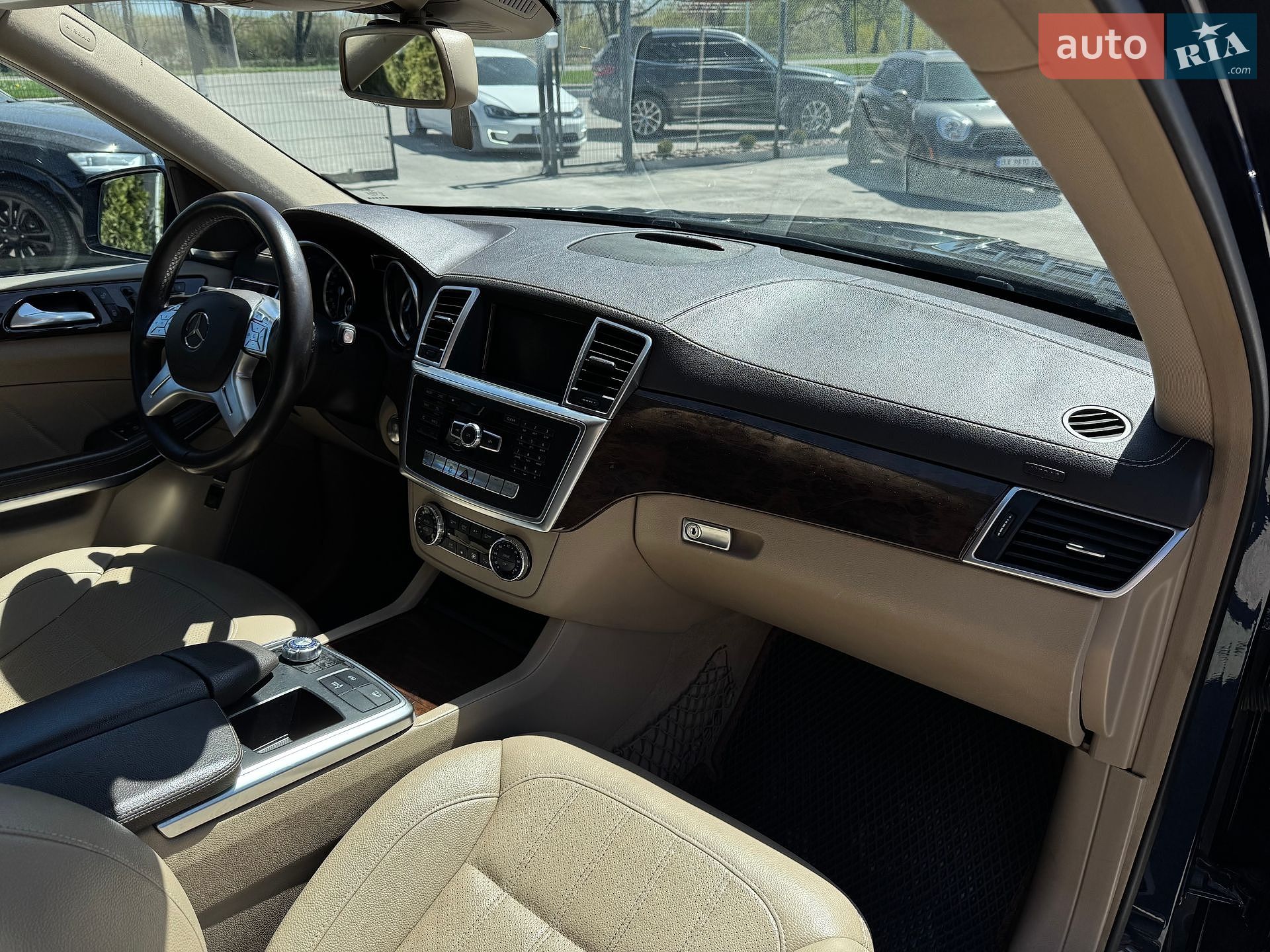 Mercedes-Benz GL-Class 2012 VIN 4JGDF2EE0DA083022 фото оголошення 41 з 44