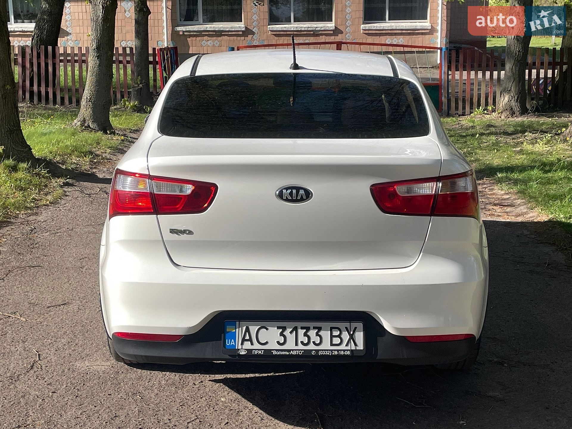 KIA RIO 2017 VIN KNADN412AG6104376 фото оголошення 10 з 15