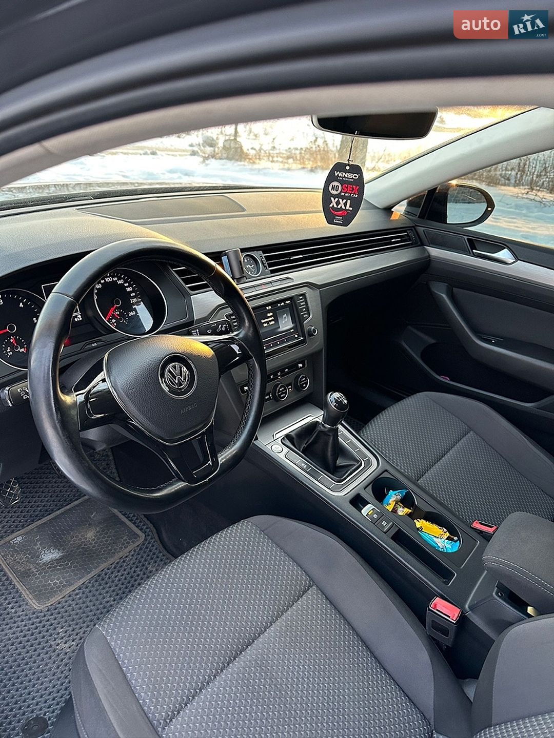 Volkswagen Passat 2015 VIN WVWZZZ3CZFE440649 фото оголошення 13 з 22