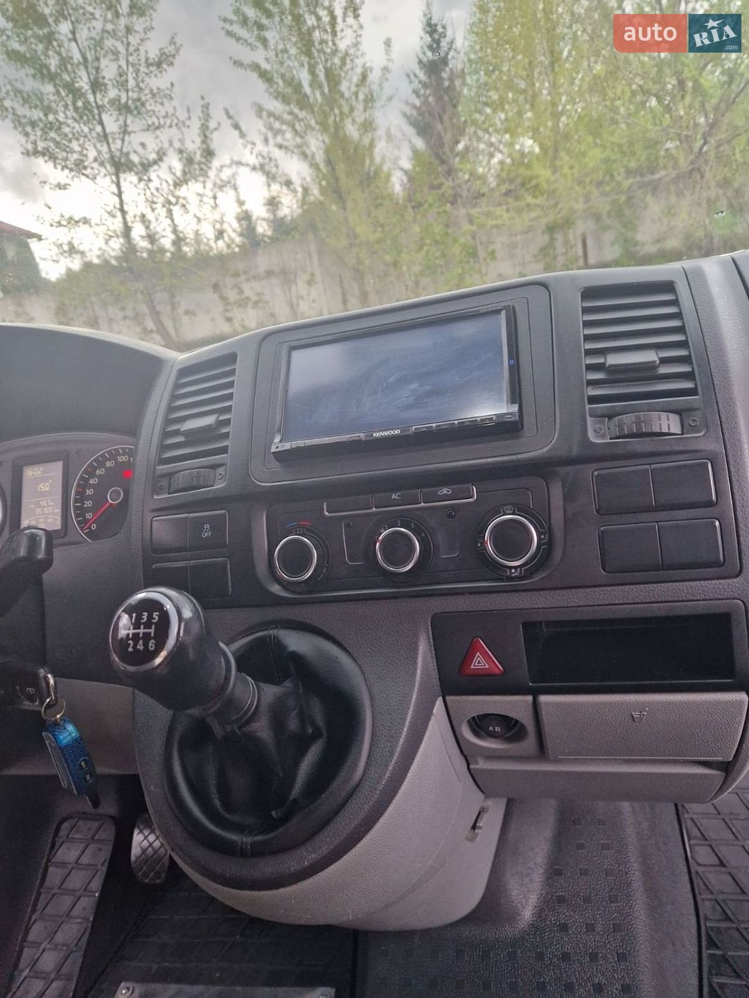 Volkswagen Transporter 2010 VIN WV1ZZZ7HZBH060429 фото оголошення 9 з 17