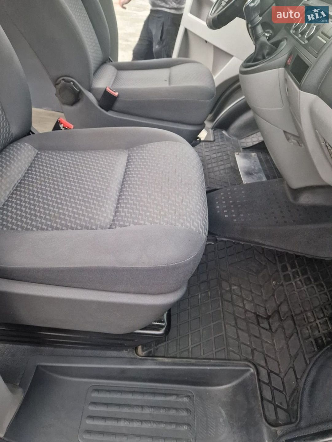 Volkswagen Transporter 2010 VIN WV1ZZZ7HZBH060429 фото оголошення 16 з 17