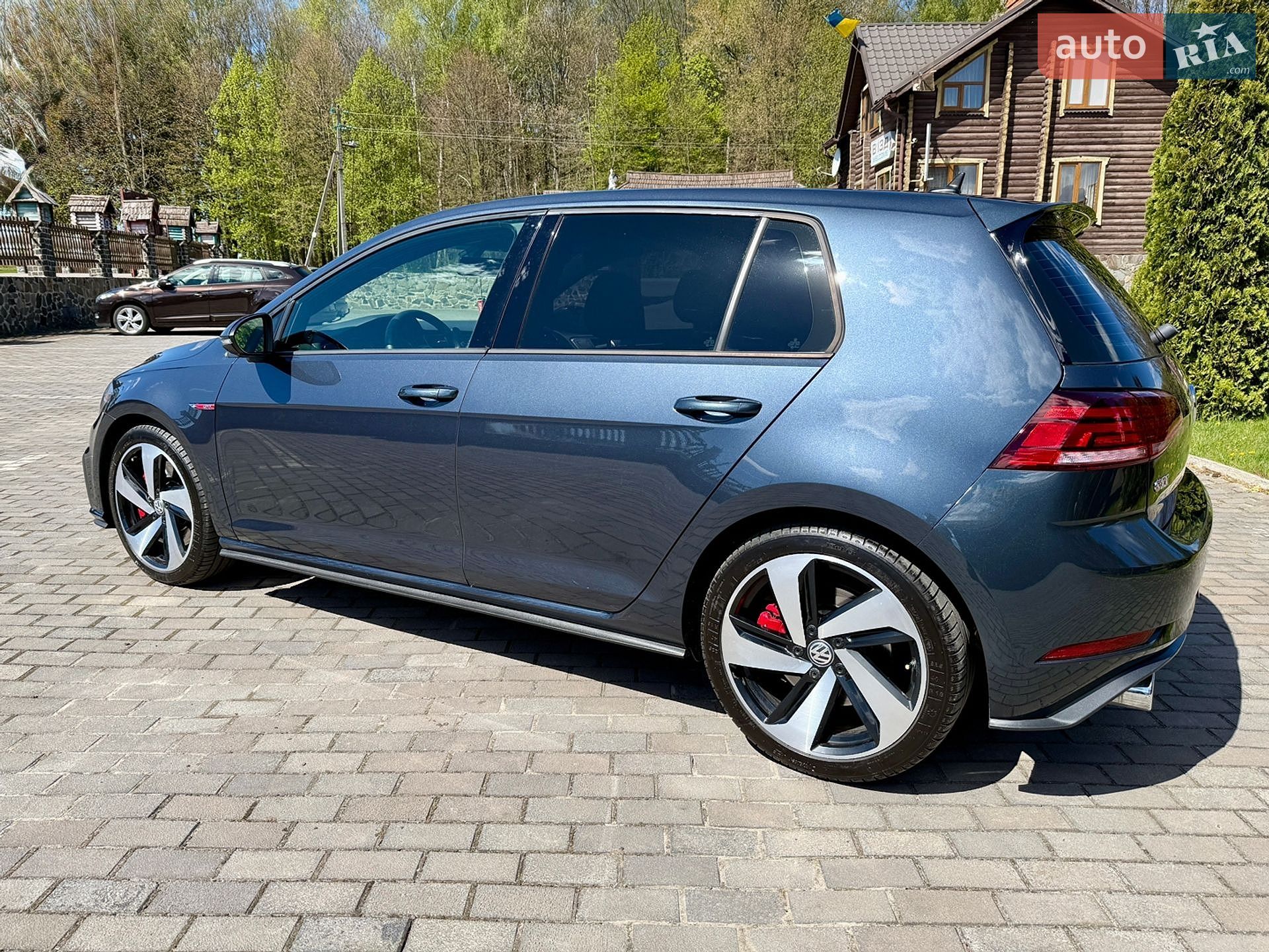 Volkswagen Golf GTI 2018 VIN 3VW447AU8JM277863 фото оголошення 9 з 35