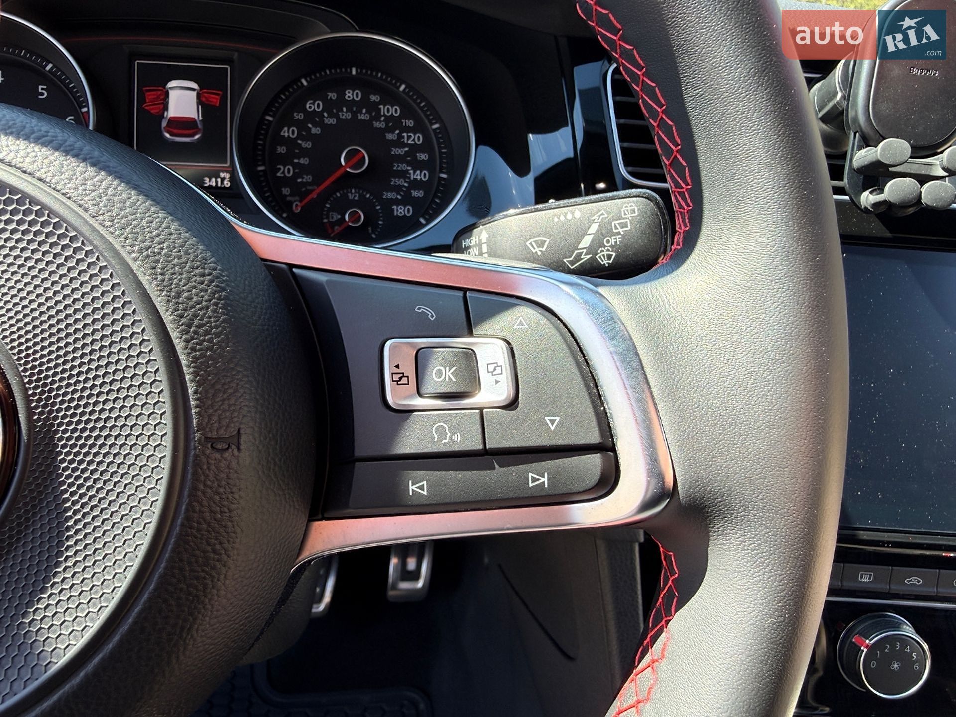 Volkswagen Golf GTI 2018 VIN 3VW447AU8JM277863 фото оголошення 29 з 35