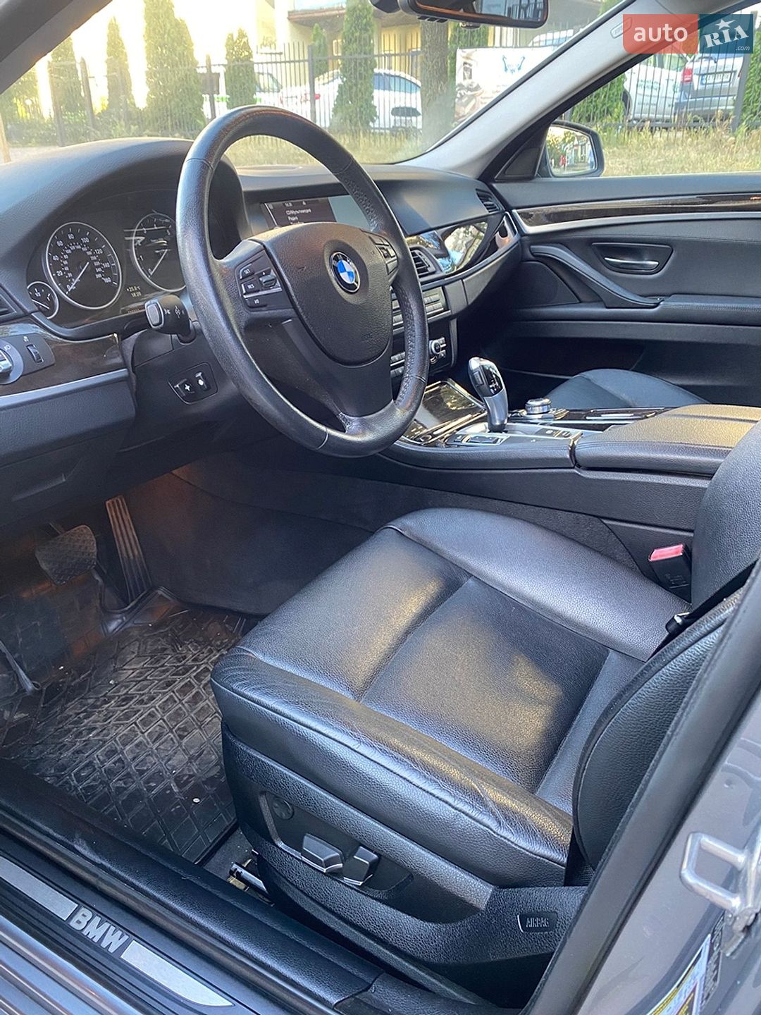 BMW 5 Series 2012 VIN WBAFU7C5XCDU63045 фото оголошення 9 з 9