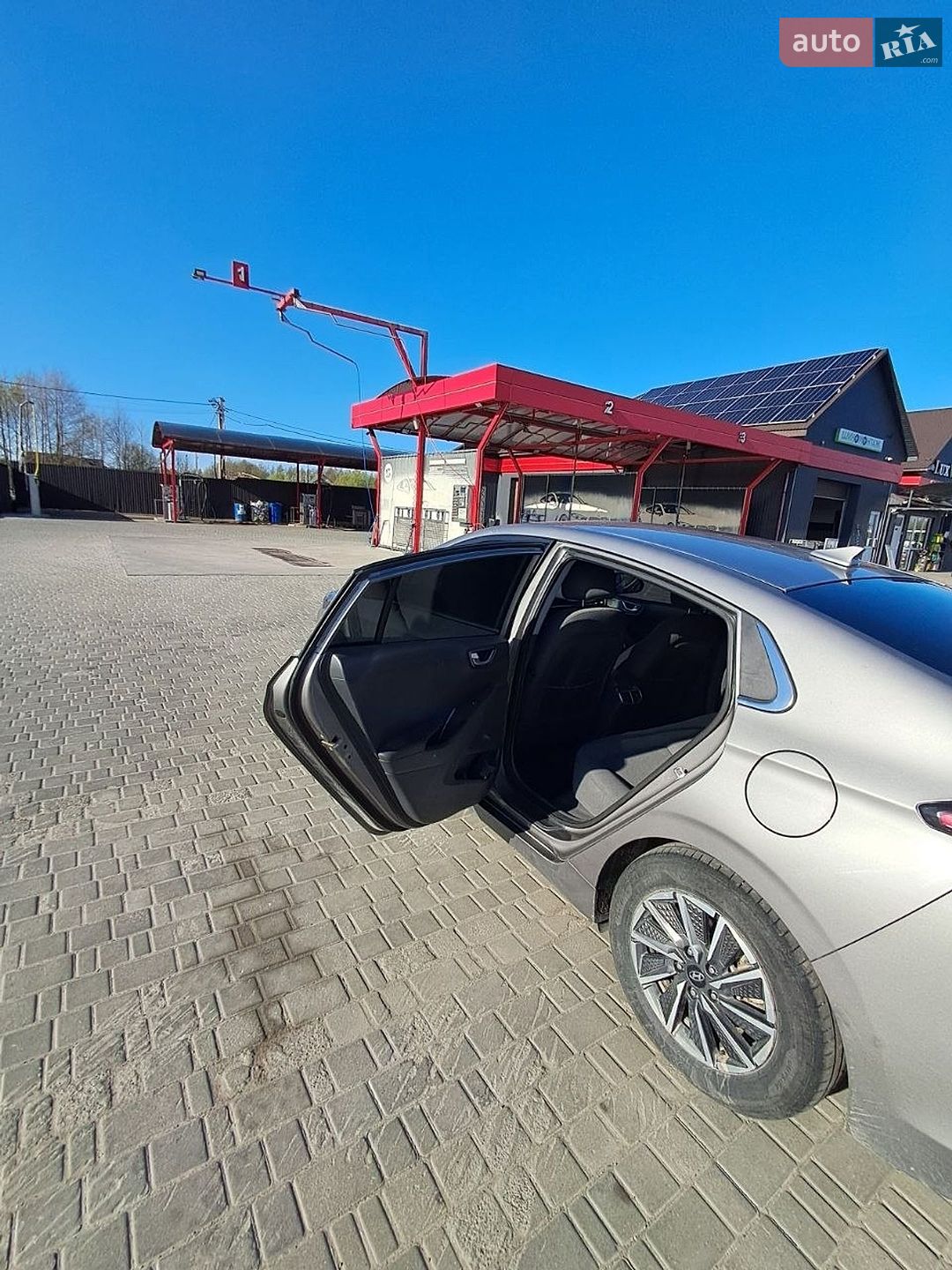 Hyundai Ioniq 2021 VIN KMHC851JFLU069106 фото оголошення 21 з 47