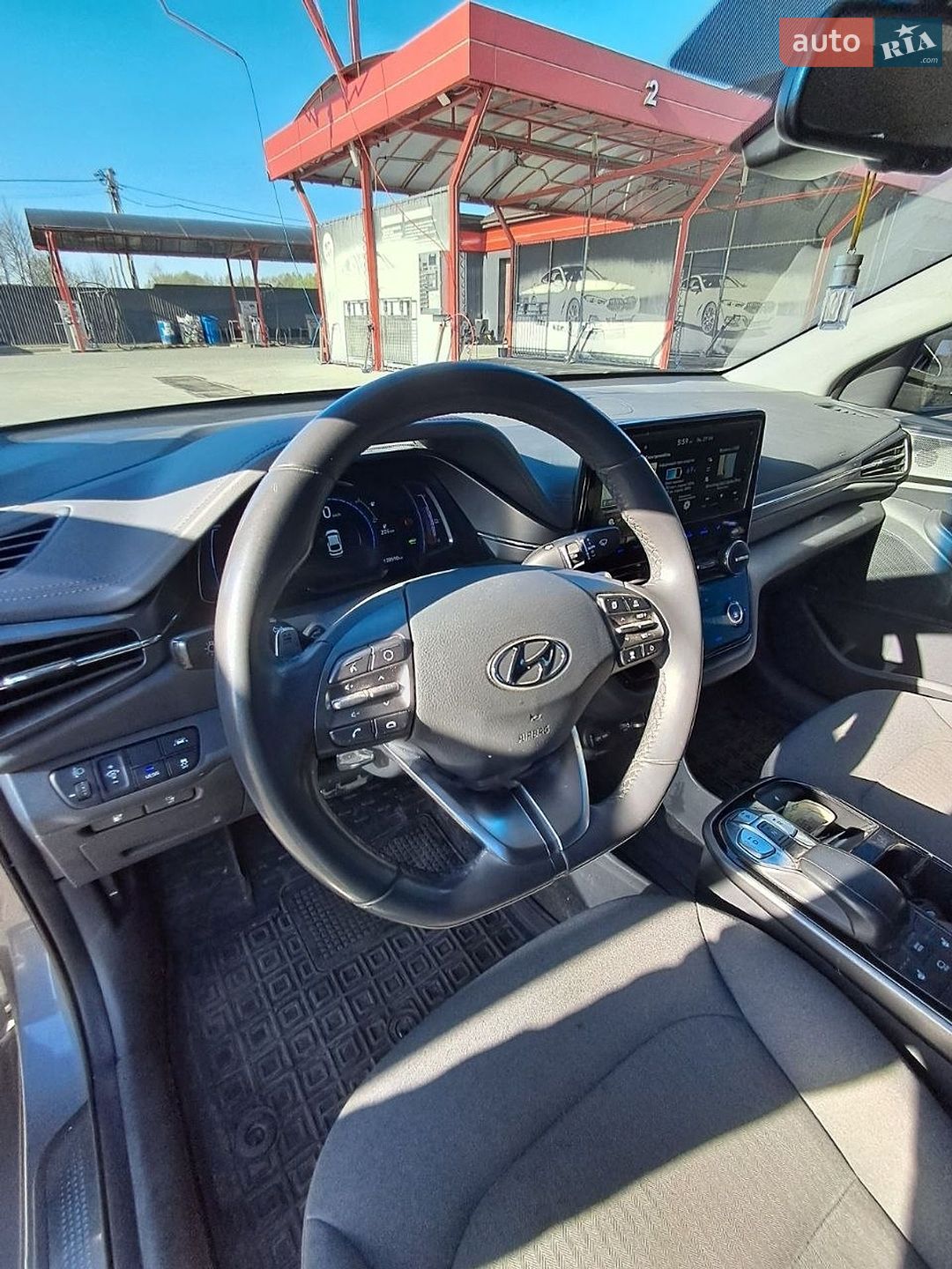Hyundai Ioniq 2021 VIN KMHC851JFLU069106 фото оголошення 15 з 47