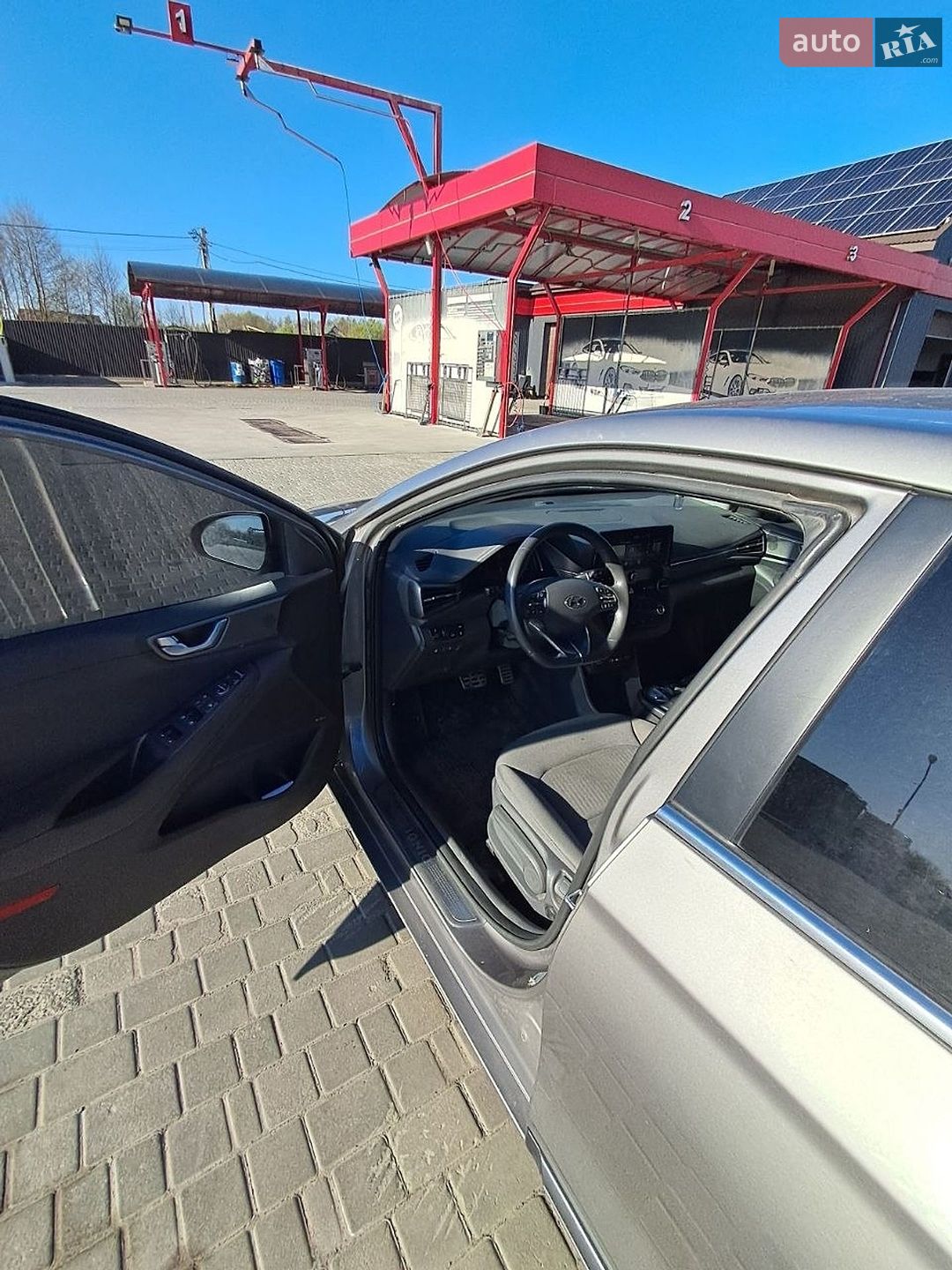 Hyundai Ioniq 2021 VIN KMHC851JFLU069106 фото оголошення 22 з 47