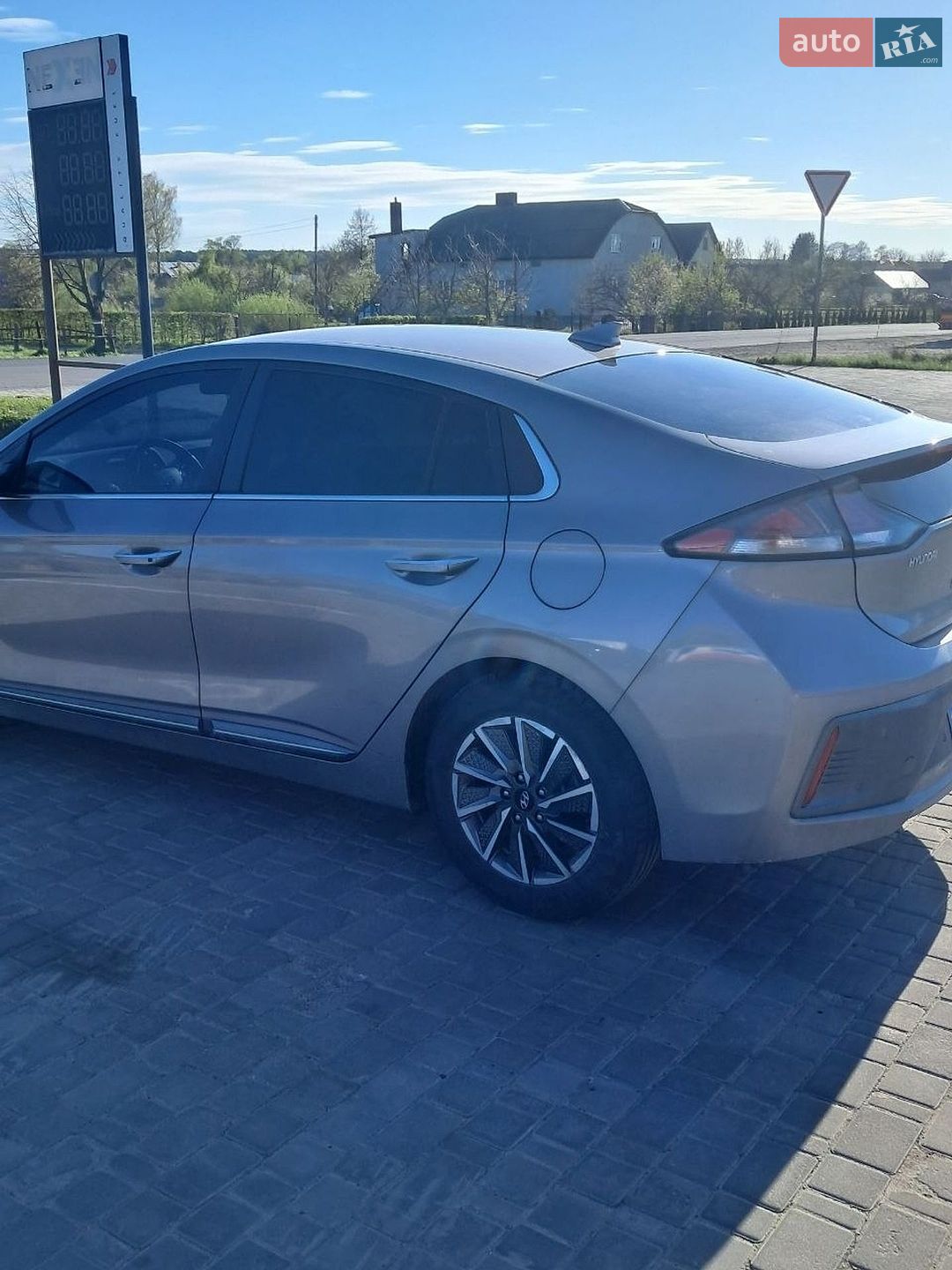 Hyundai Ioniq 2021 VIN KMHC851JFLU069106 фото оголошення 33 з 47